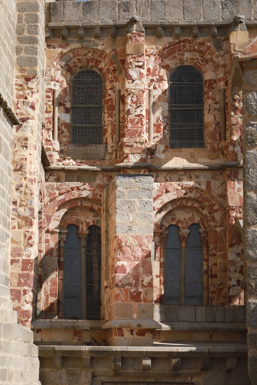 探索塞戈維亞 (Segovia) 和阿維拉 (Ávila) 的永恆奇蹟：從馬德里 (Madrid) 出發