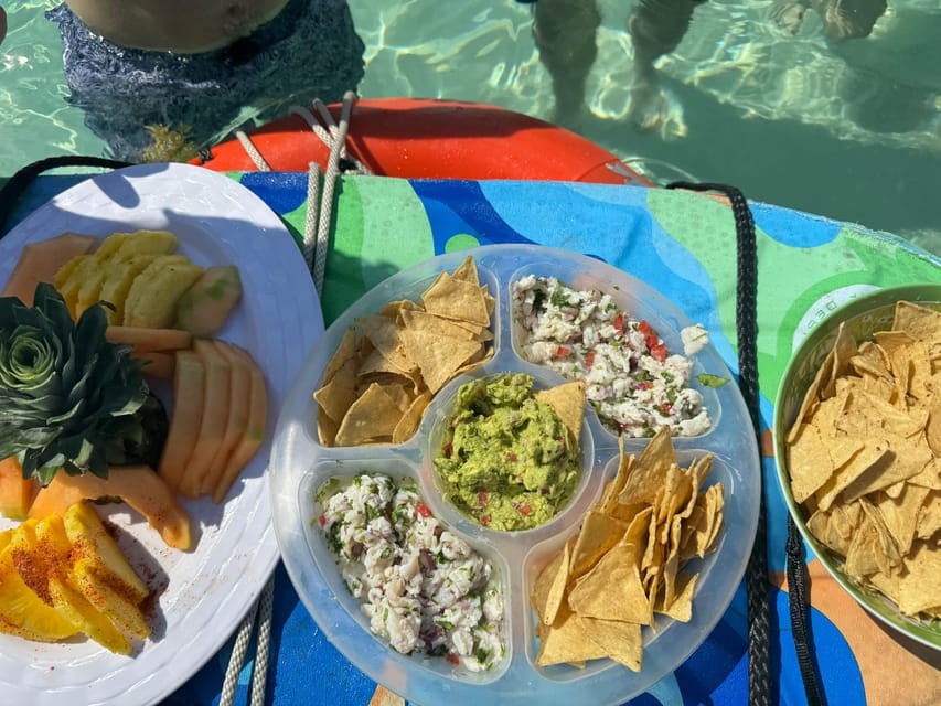 Enjoy refreshing drinks and snacks while soaking in Cozumel’s beautiful island atmosphere