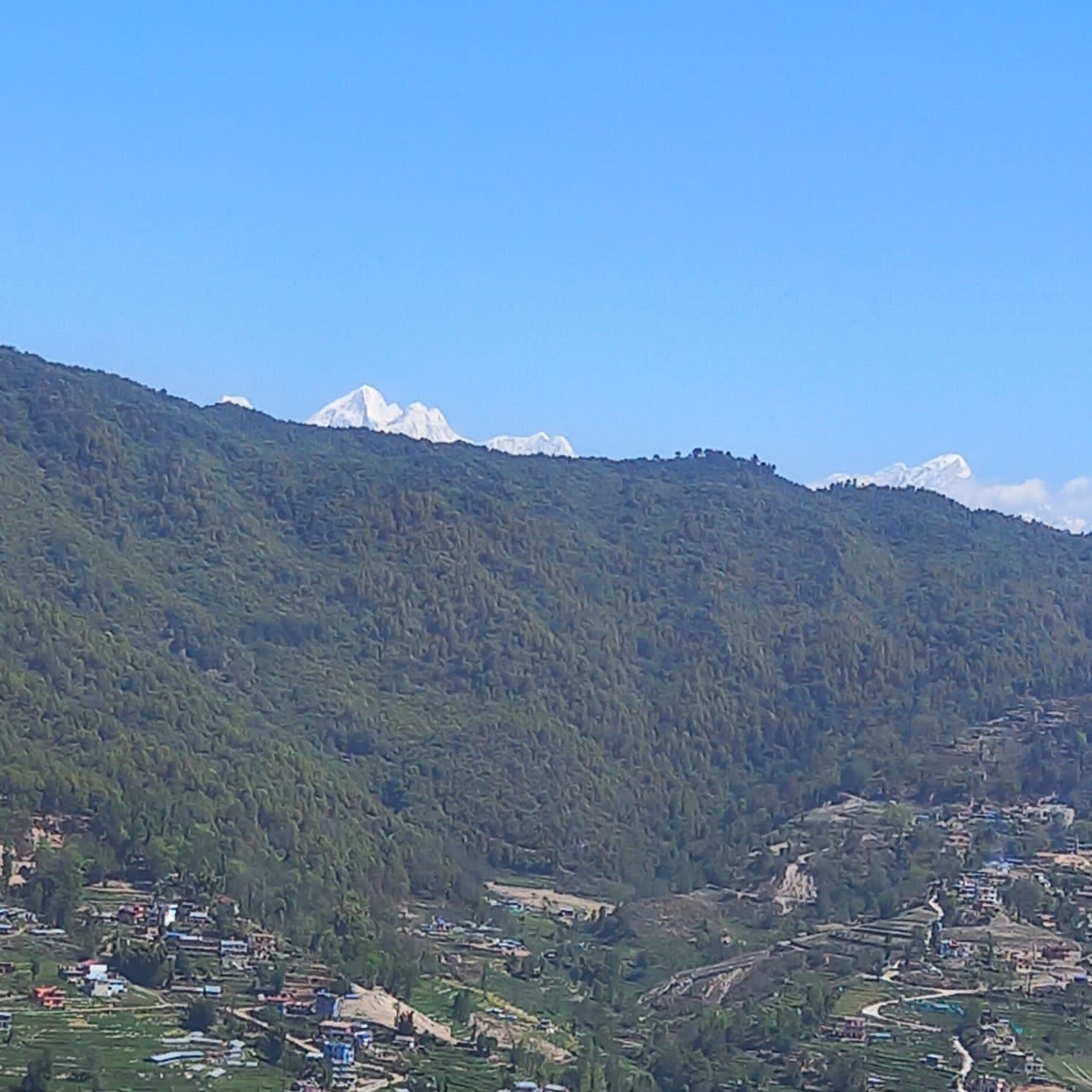 1天納加闊特徒步旅行。納加闊特（Nagarkot）位於巴克塔普爾（Bhaktapur）區