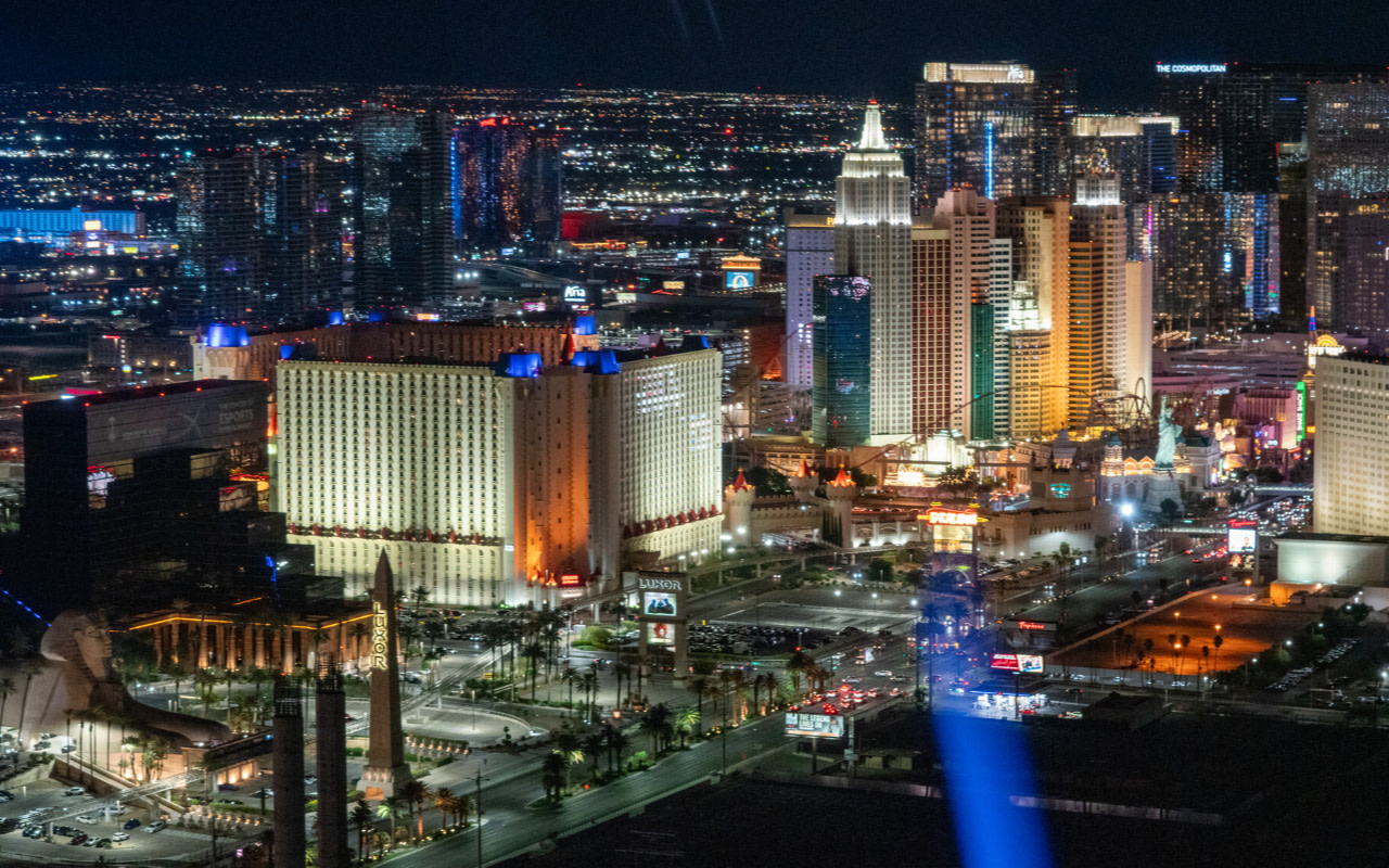 Las Vegas Strip Helicopter Flight Experience with Food Tasting