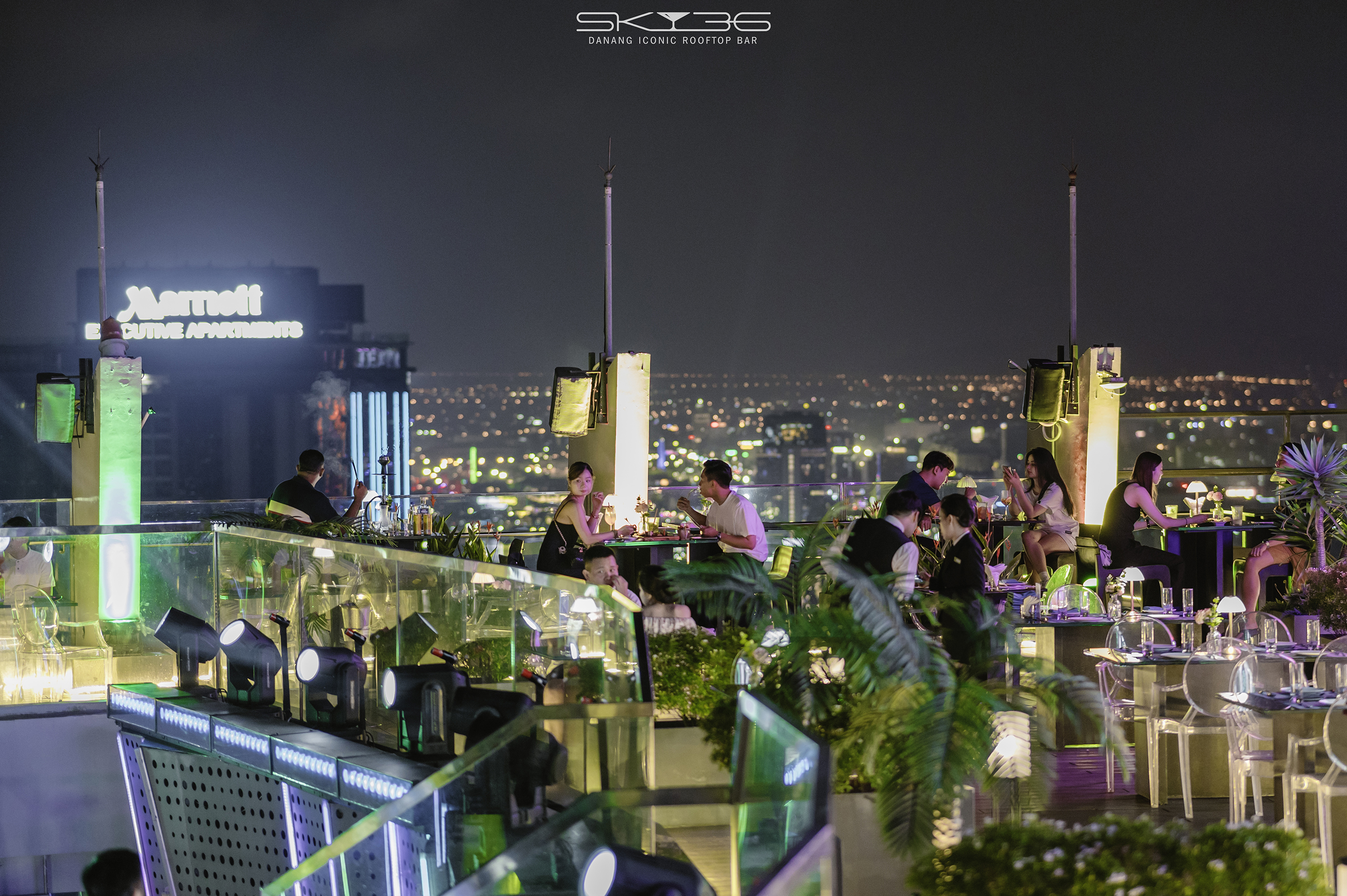 峴港Sky36屋頂夜總會夜生活體驗