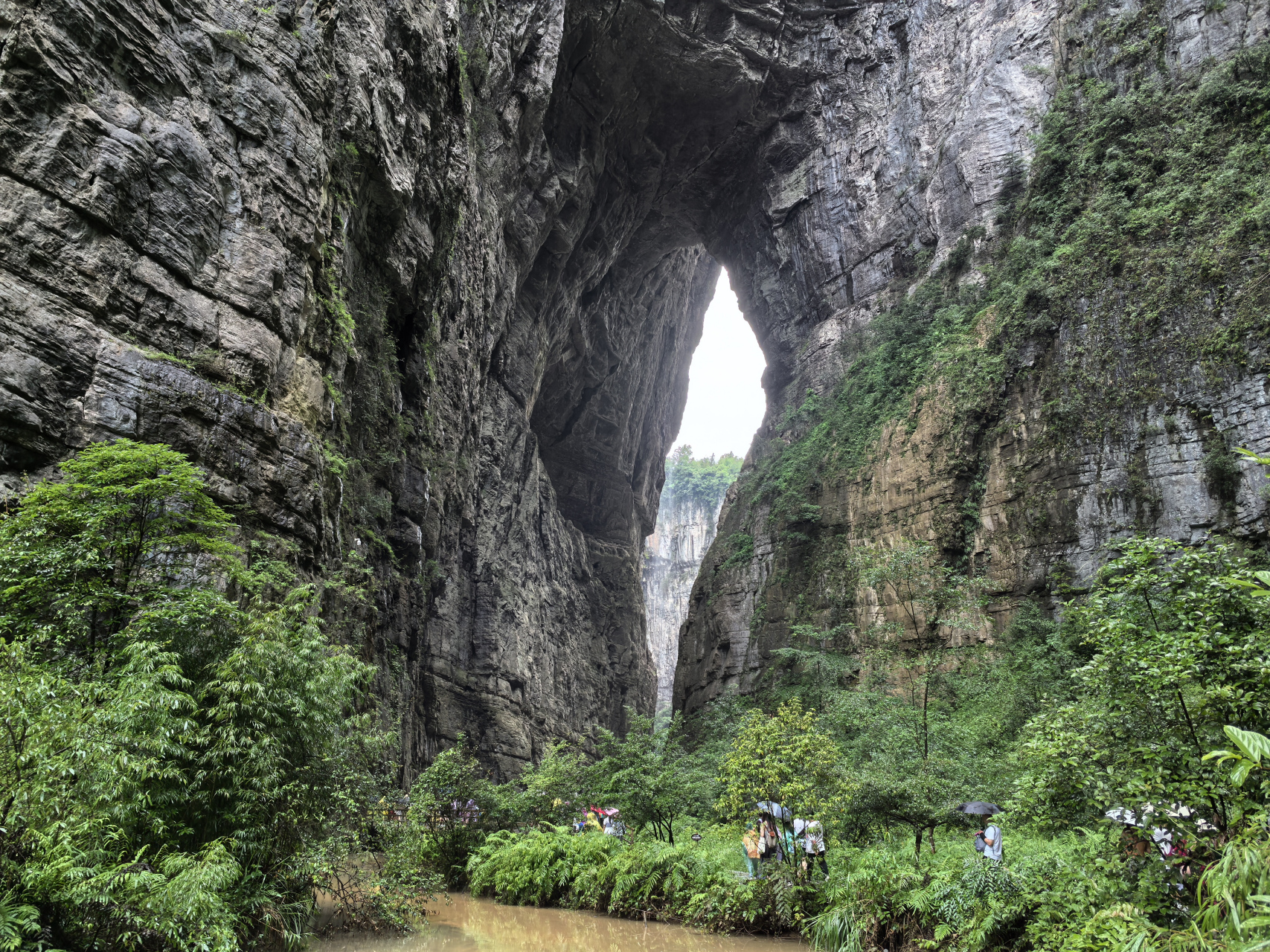 重慶武隆天生三橋+龍水峽地縫一日遊（英文導遊+2-12人小團+喀斯特地質奇觀）