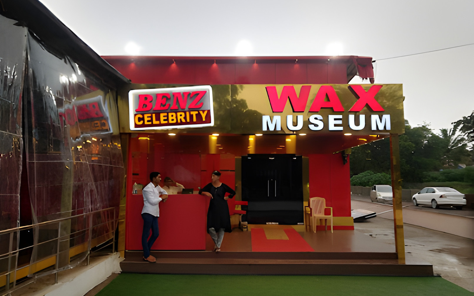 The Arpora Junction Triple Treat: Museum, Cinema, & Sea Life