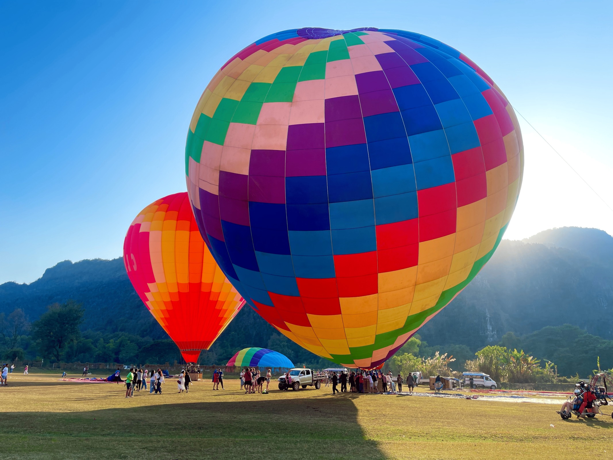 Vangvieng Climbing & Ballon (Departure from Vientiane)