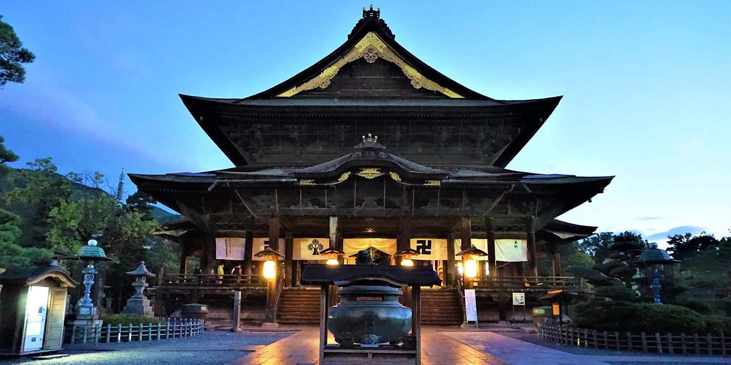 地獄谷猴園和善光寺私人一日遊
