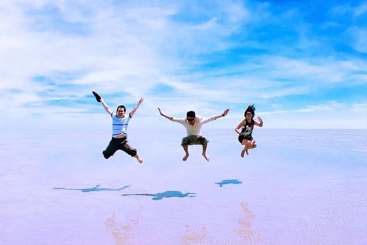 Malaysia Sky Mirror + Selangor + Fireflies + Blue Tears + Eagle + Silver Leaf Monkey Day Tour