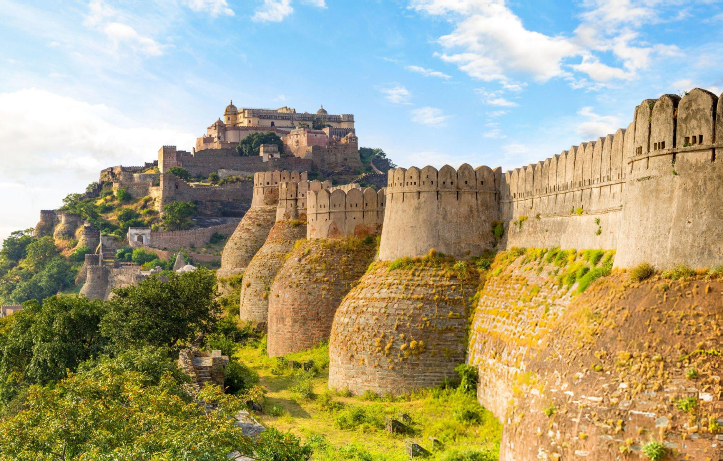 Day Trip to Kumbhalgarh-Explore the Great Wall of India from Jodhpur