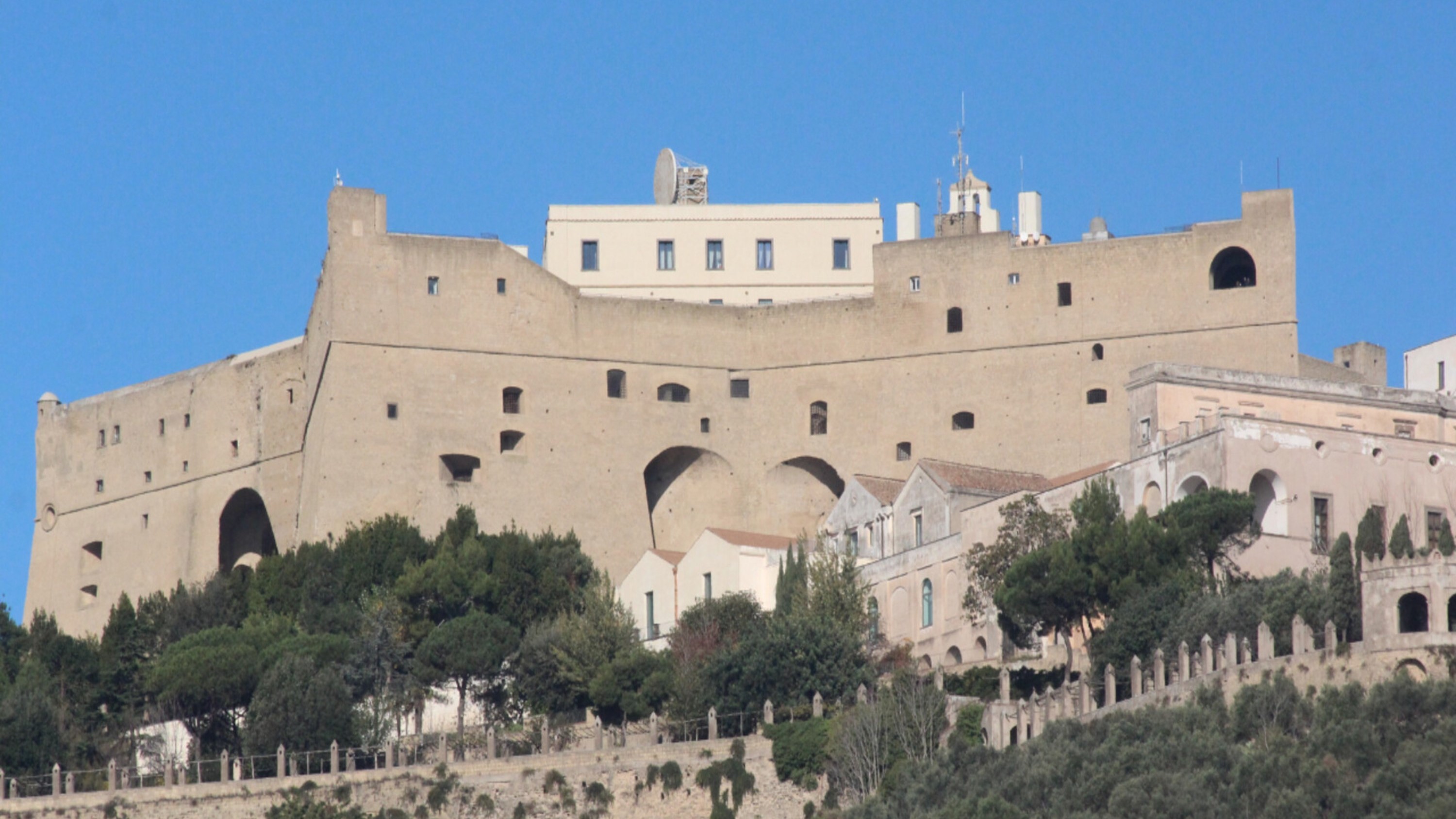 聖埃爾默城堡 (Castel Sant'Elmo) 與拿坡里 900 博物館門票