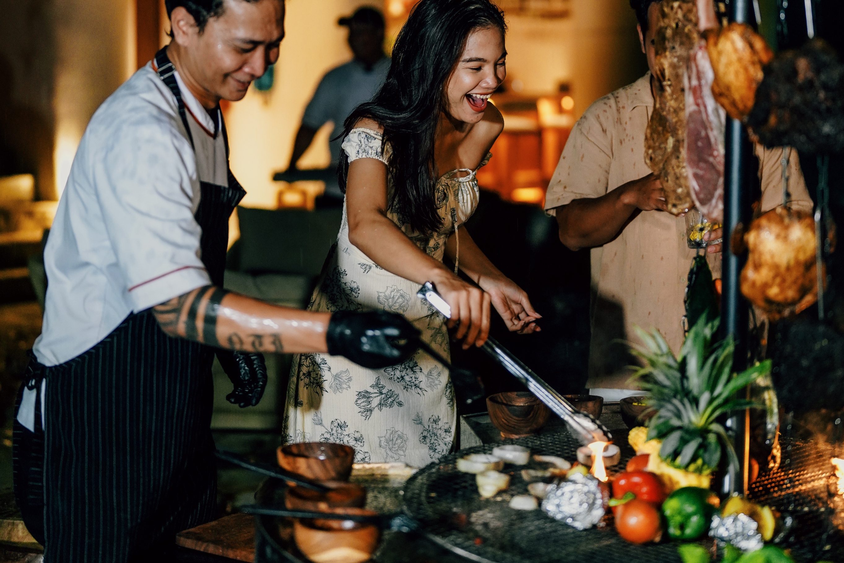 烏布巴厘島圖茹熱帶俱樂部和酒廊 (TUJU Tropic Club & Lounge in Ubud Bali)