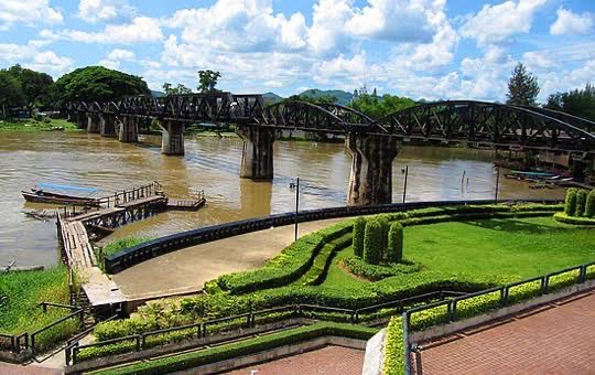 Private Kanchanaburi Highlight Tour by TTD Global