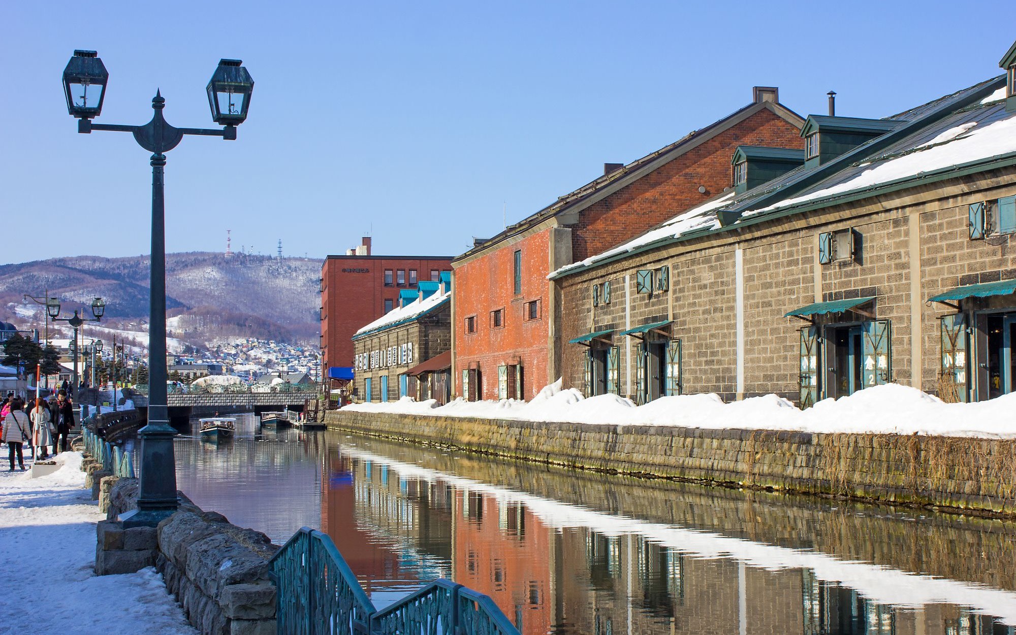 1-Day Tour&Lunch│Otaru&  Shiroi Koibito Park in Hokkaido