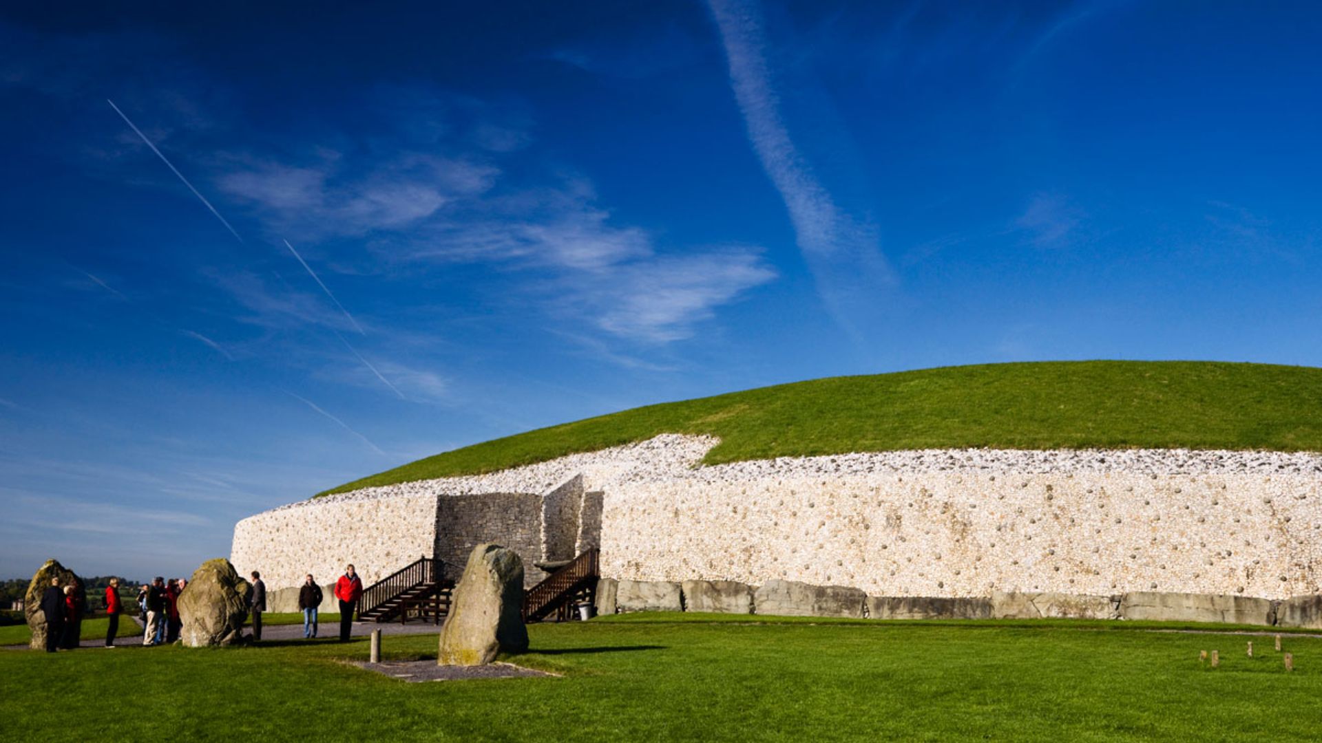 Marvel at prehistoric craftsmanship in Ireland's iconic Newgrange passage tomb