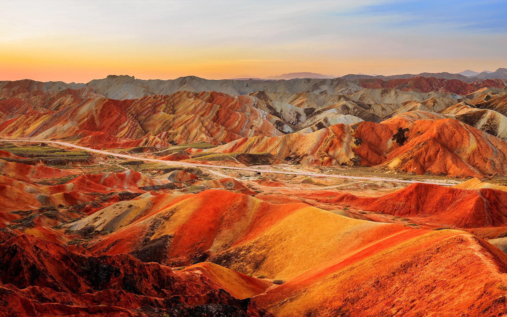 One-day tour to Yellow River Stone Forest National Geological Park from Lanzhou