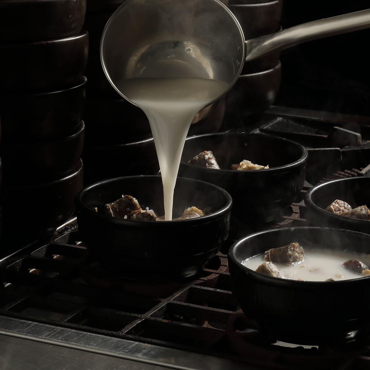 首爾 (Seoul) 新義州찹쌀순대 明洞店