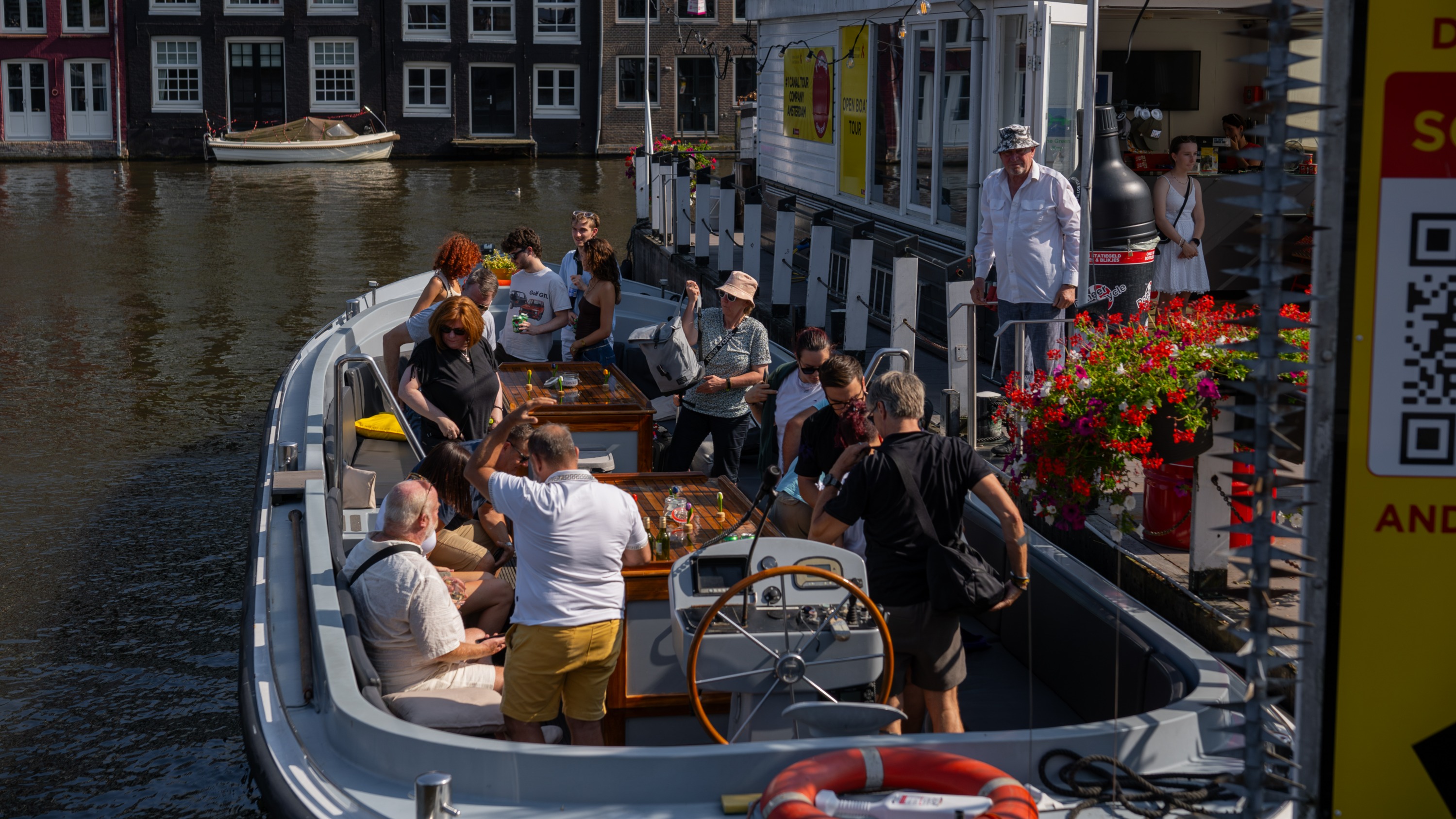 Capture unforgettable moments while cruising along picturesque canals in the heart of Amsterdam