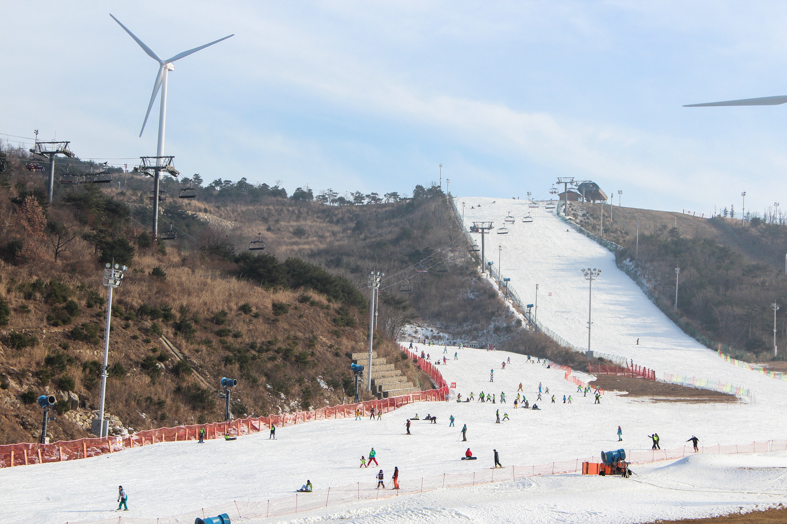 Eden Valley Ski Day Tour from Busan with Lesson & Transport