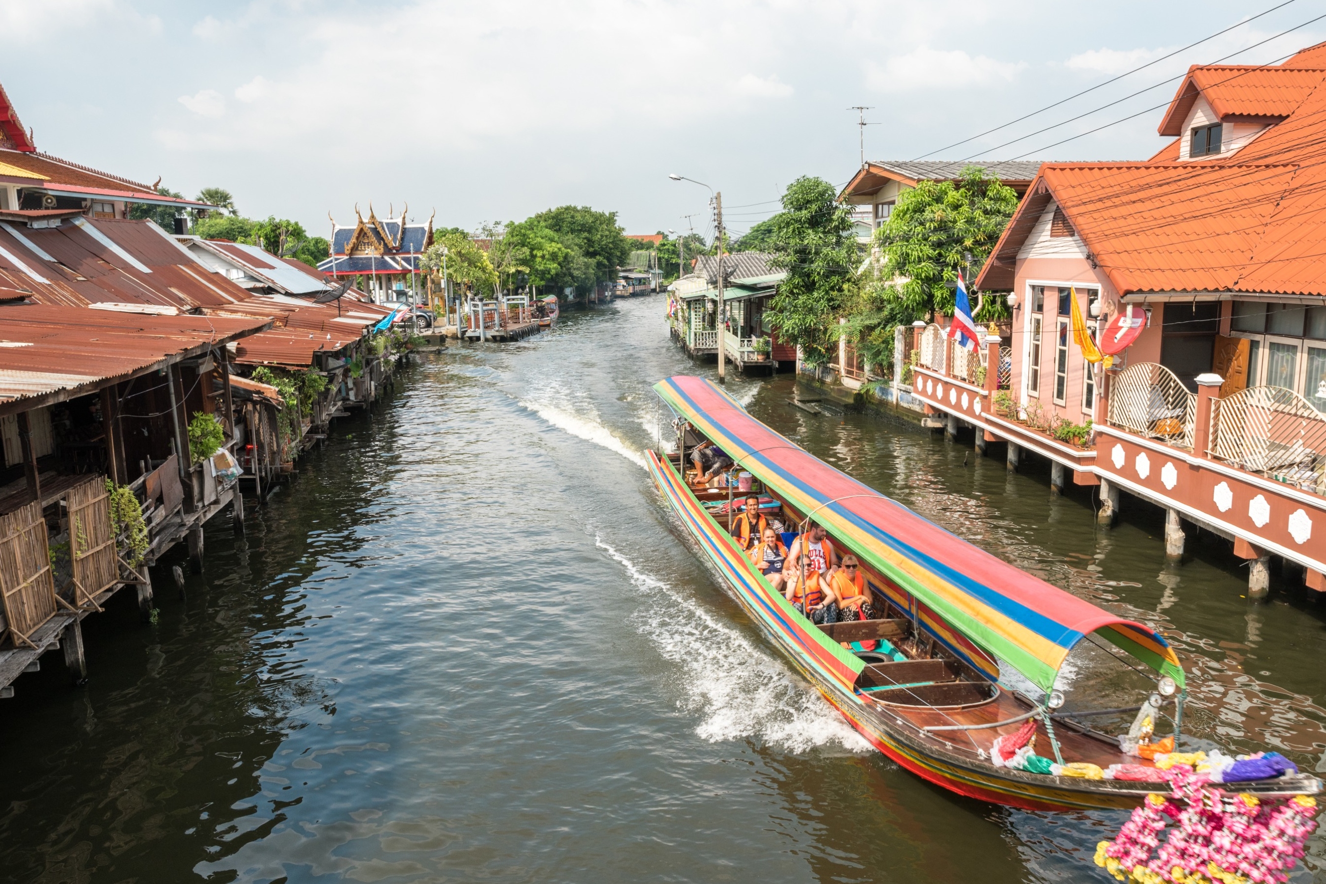 曼谷運河遊船導覽遊 & 暹羅博物館 & 鄭王廟之旅