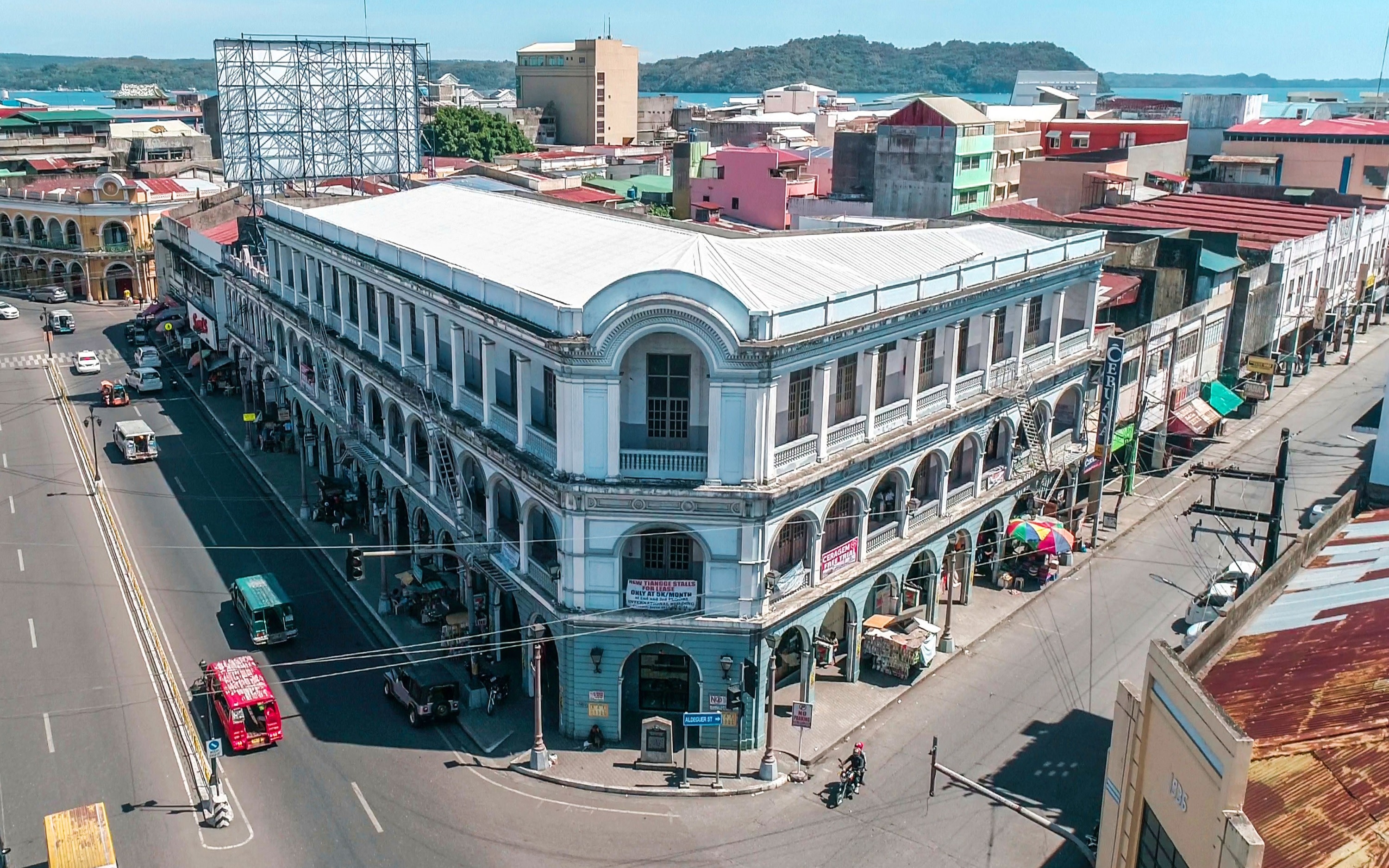 Ultimate Iloilo Day Tour from Bacolod