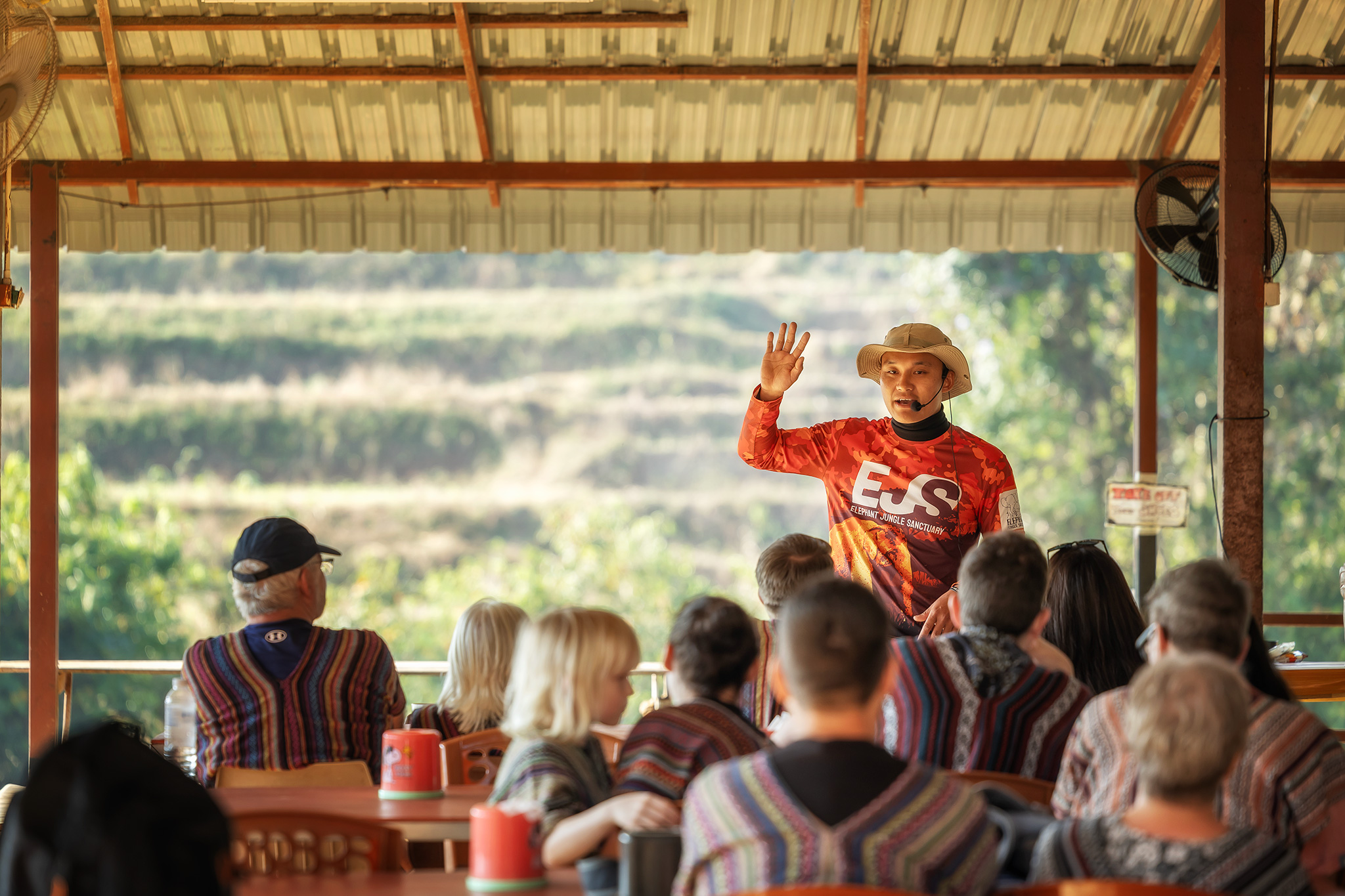 我們救援工作的教育性介紹 我們救援工作的教育性介紹
