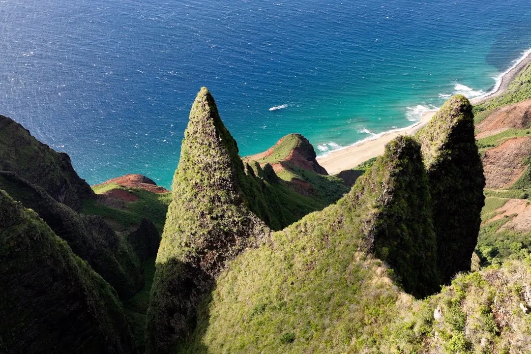 納帕利日落晚餐雙體船體驗（Kauai）