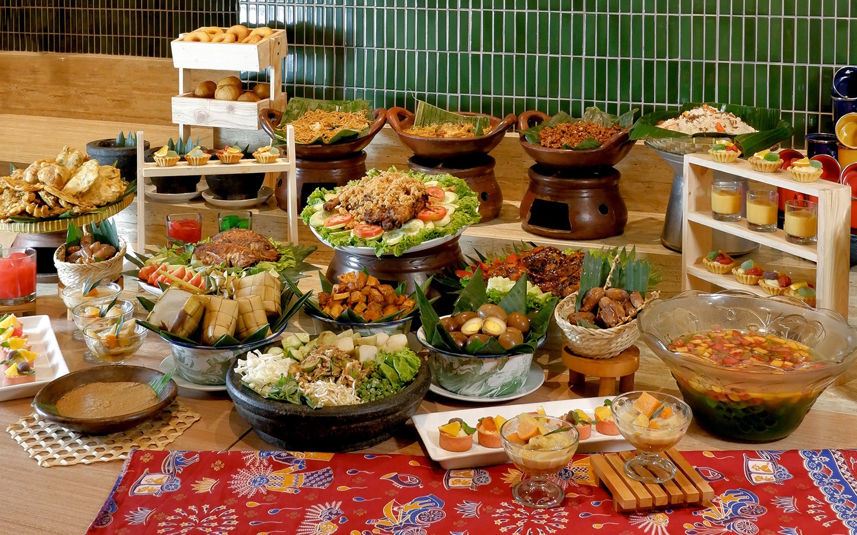 Ramadhan Iftar Buffet at Express Cafe at Swiss-Belexpress Cideng
