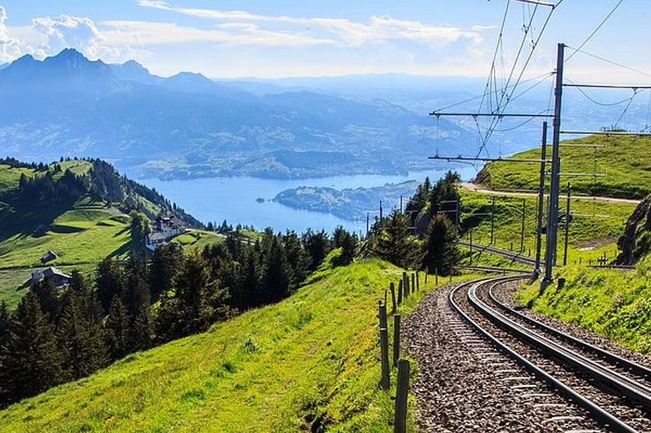 Lucerne & Mountains of Central Switzerland Private Tour from Zurich