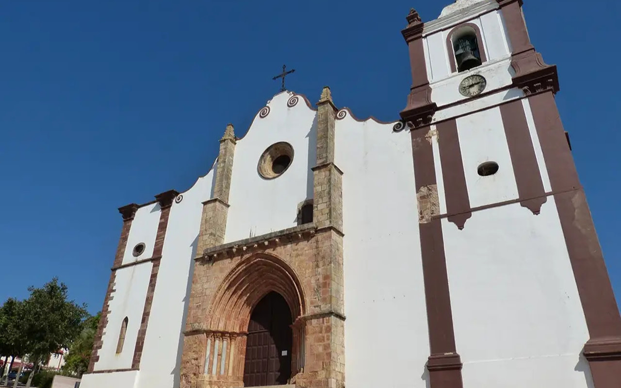 Monchique & Silves Half-Day Sightseeing Tour with Hotel Pickup