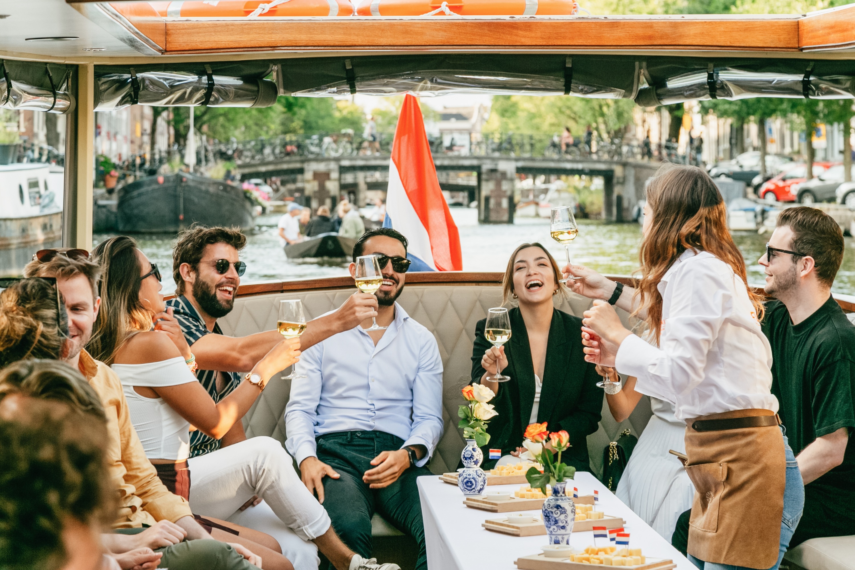 Amsterdam Luxury Saloon Boat Canal Cruise Tour with Wine and Cheese