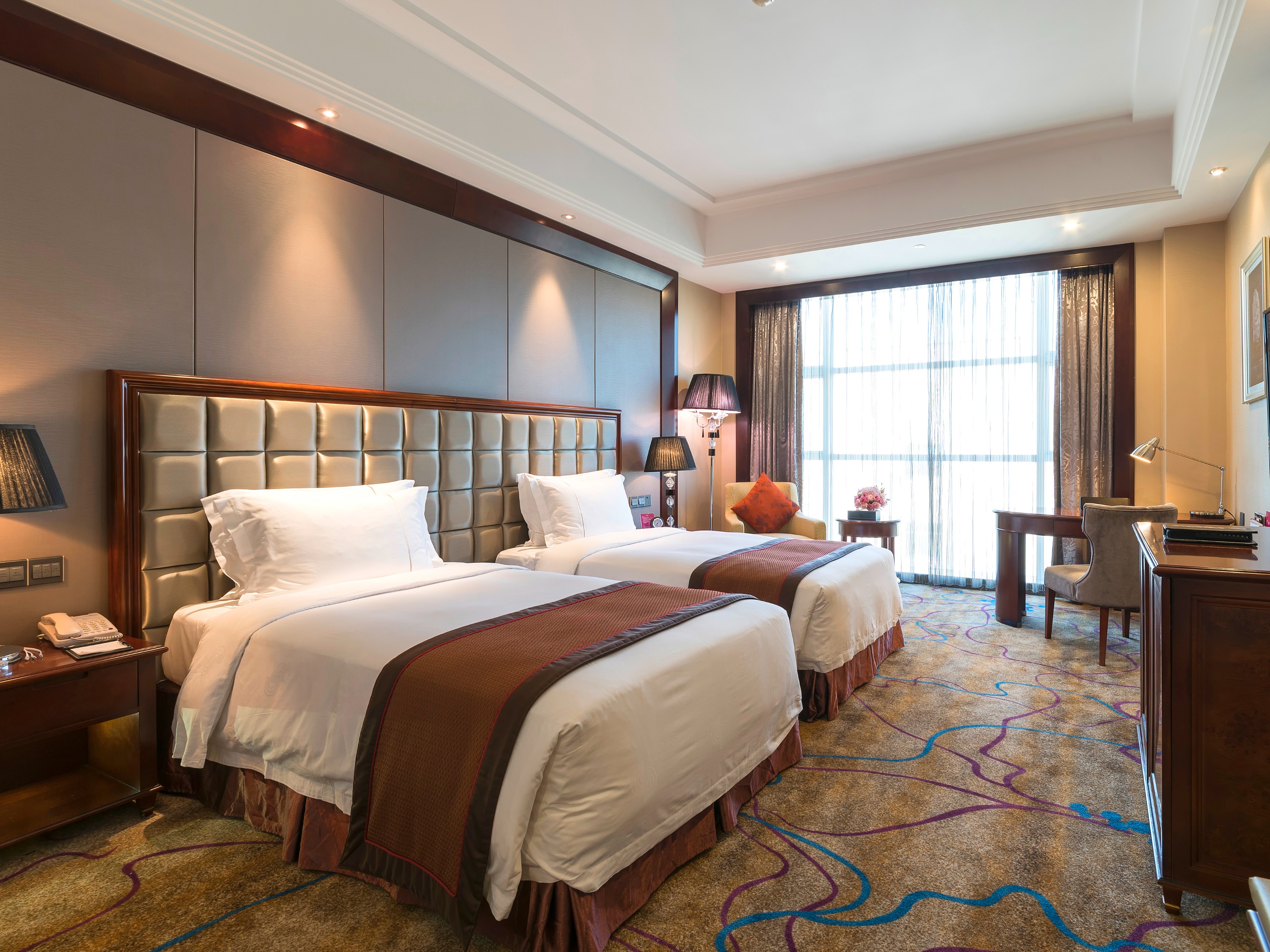 [Near Gankeng Town] Shenzhen Baohengda International Hotel Accommodation Package