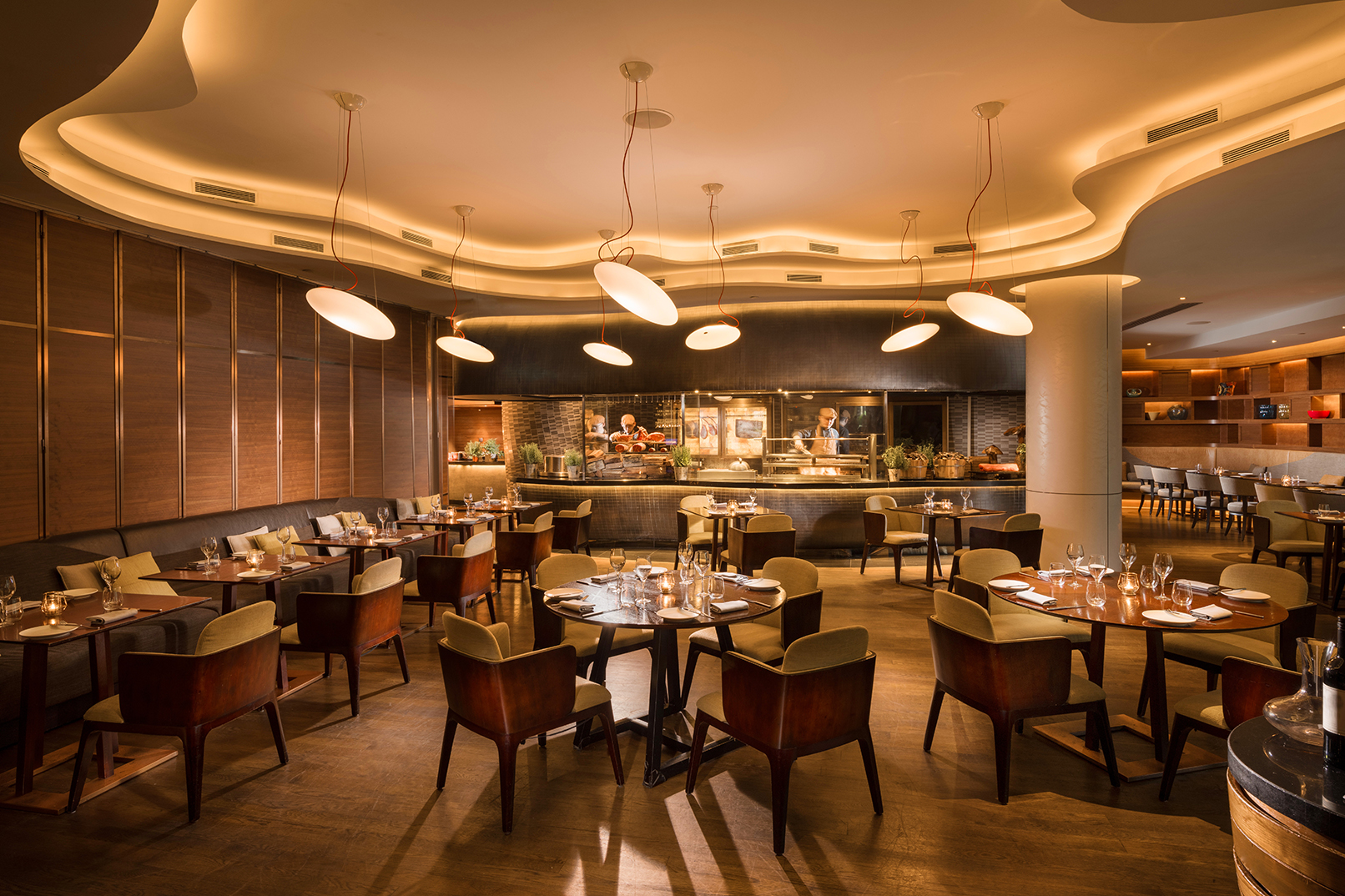 Opus Bar & Grill at voco Orchard Singapore