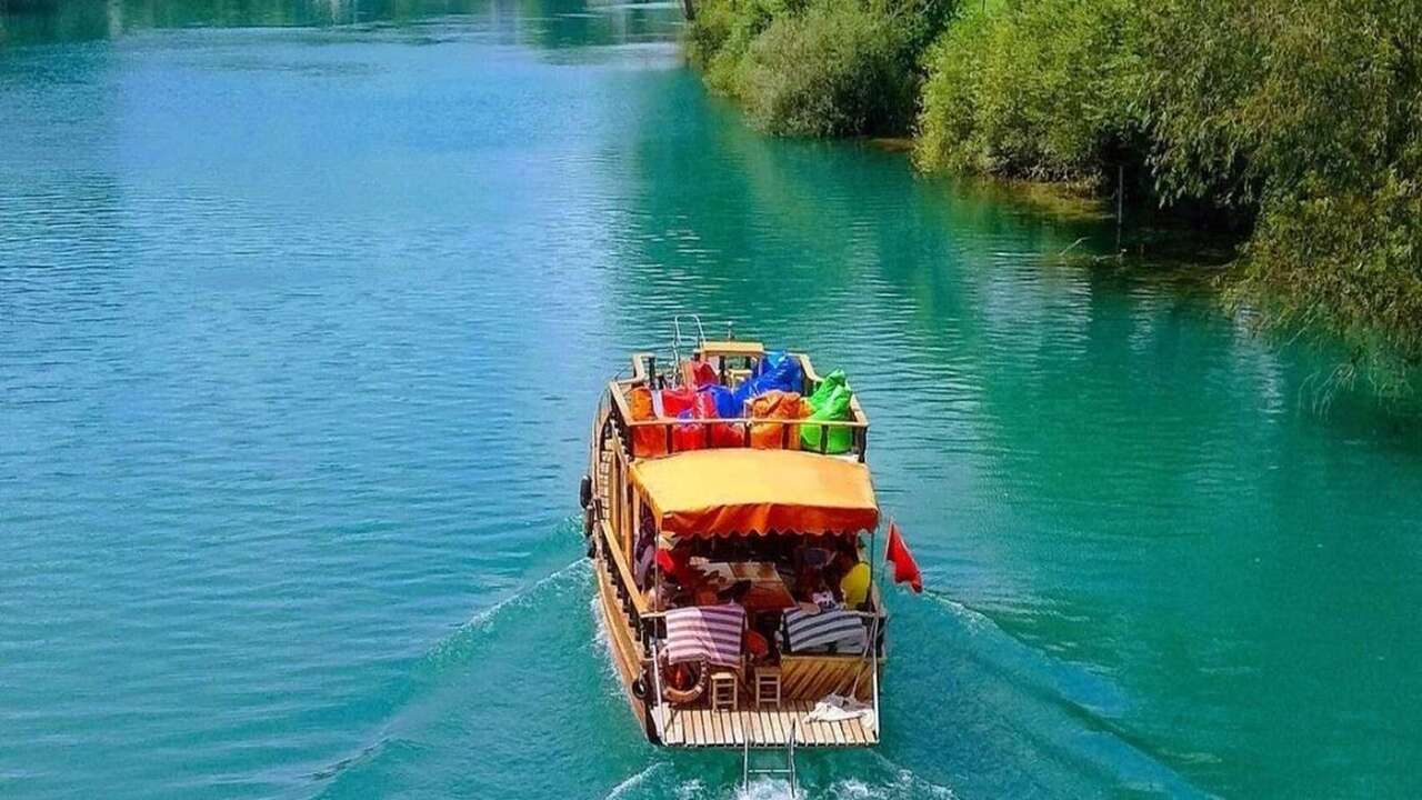 Manavgat River Cruise with Grand Bazaar and Waterfall from Antalya