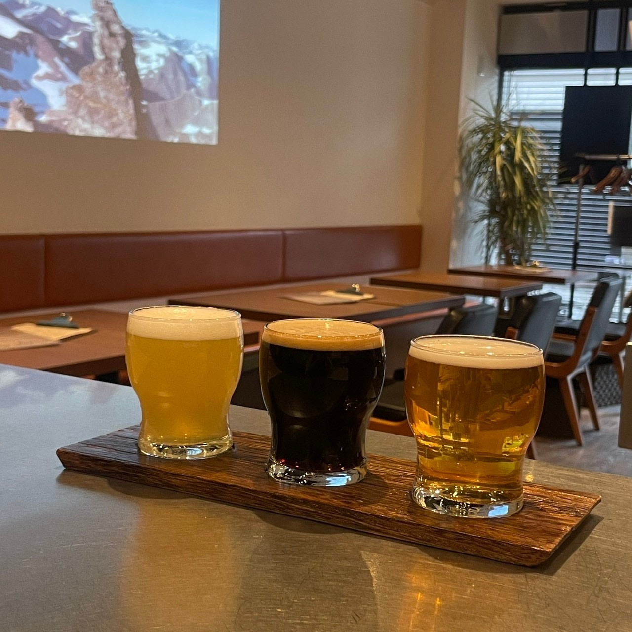 Tokyo Setagaya Craft Beer Bar EIGHT UNDER