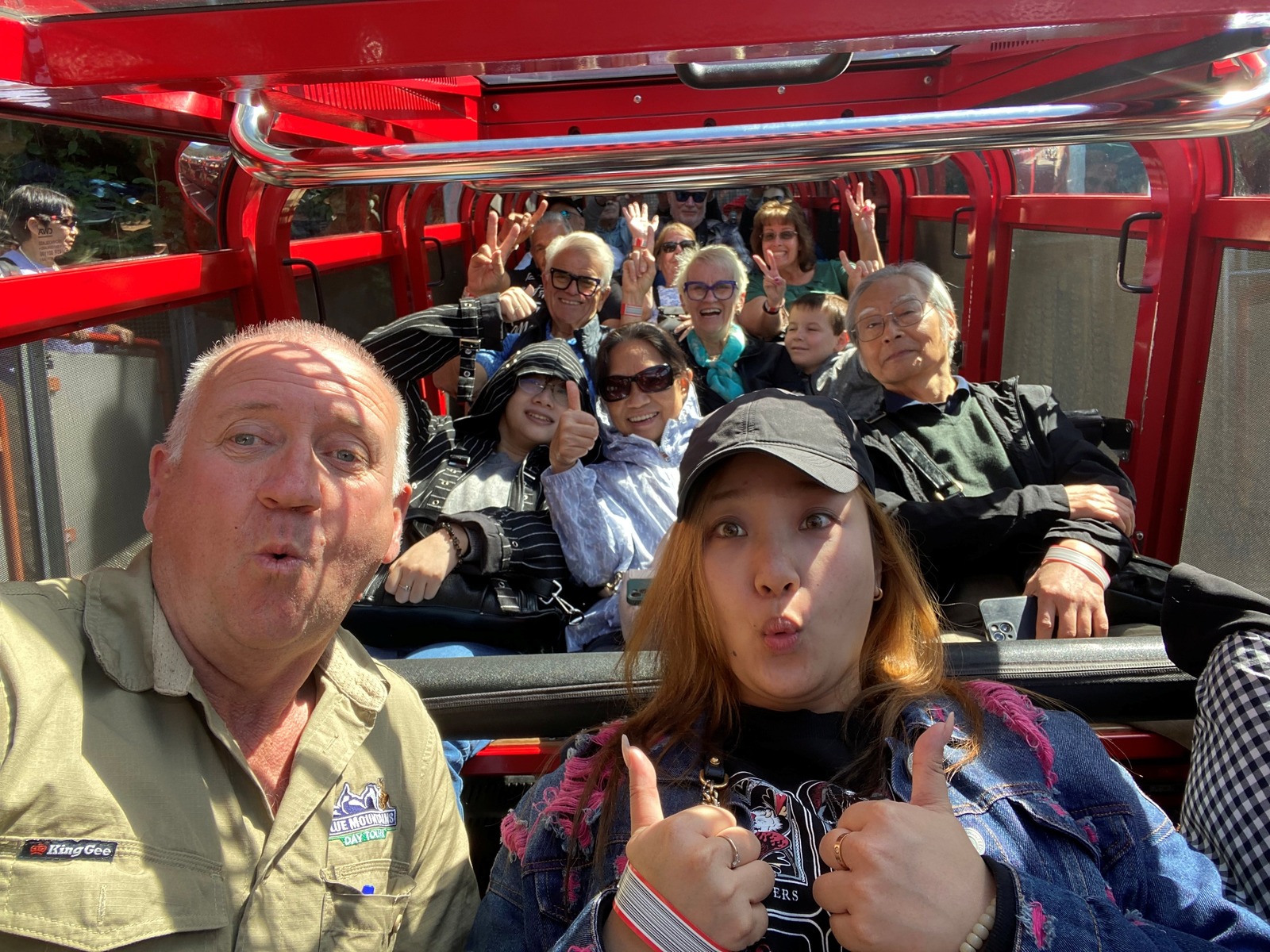 Blue Mountains Premium Day Tour with Breakfast & Lunch