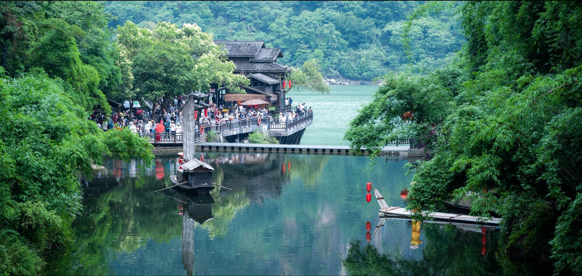 湖北宜昌三峽人家一日遊（“中華第一神牌“+”萬里長江第一石“+”三峽第一灣“+”西陵第一洞“+”陸游筆下的天下第四泉“+宜昌往返）