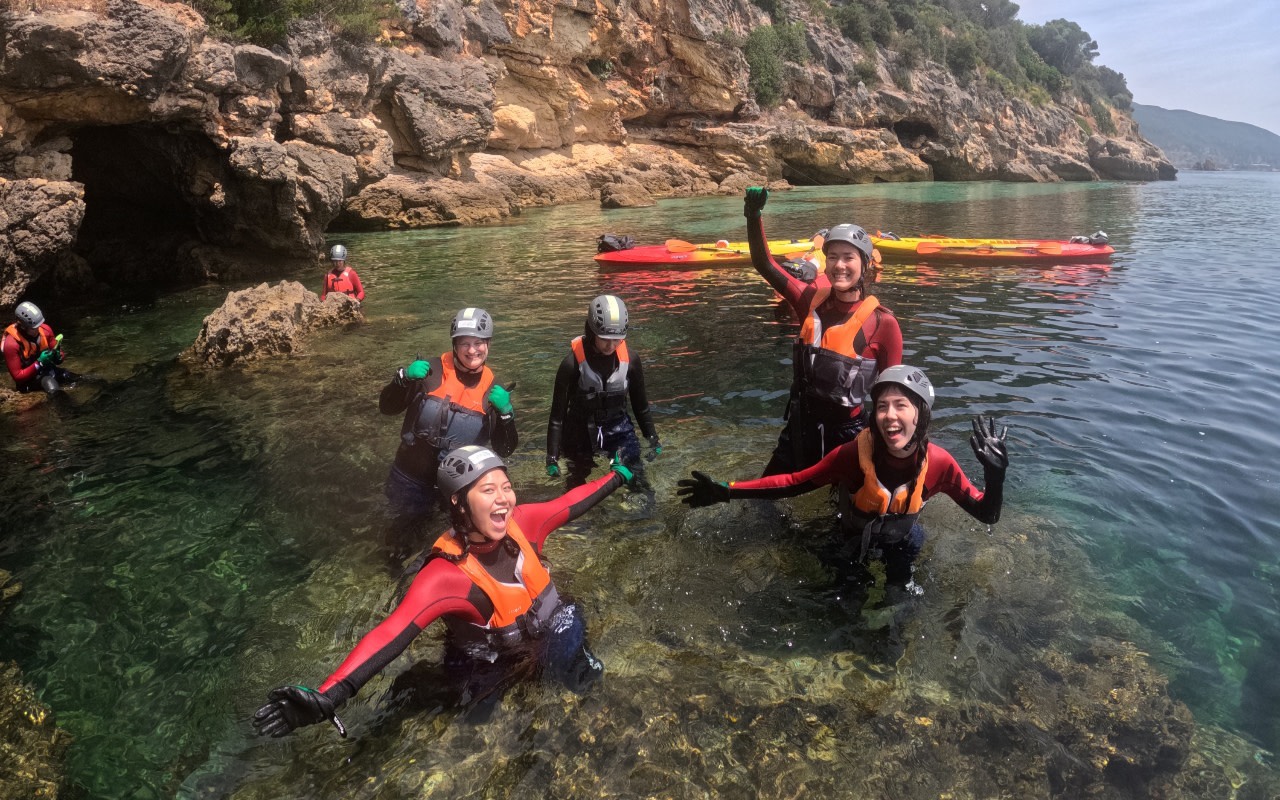 Arrabida Natural Park full-day kayaking and snorkeling tour from Lisbon