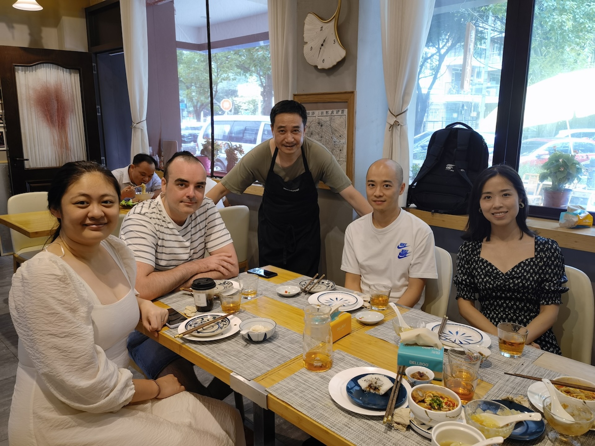 跟著川菜大師一起看國宴變身川菜小吃宴(午餐) - Eatwith