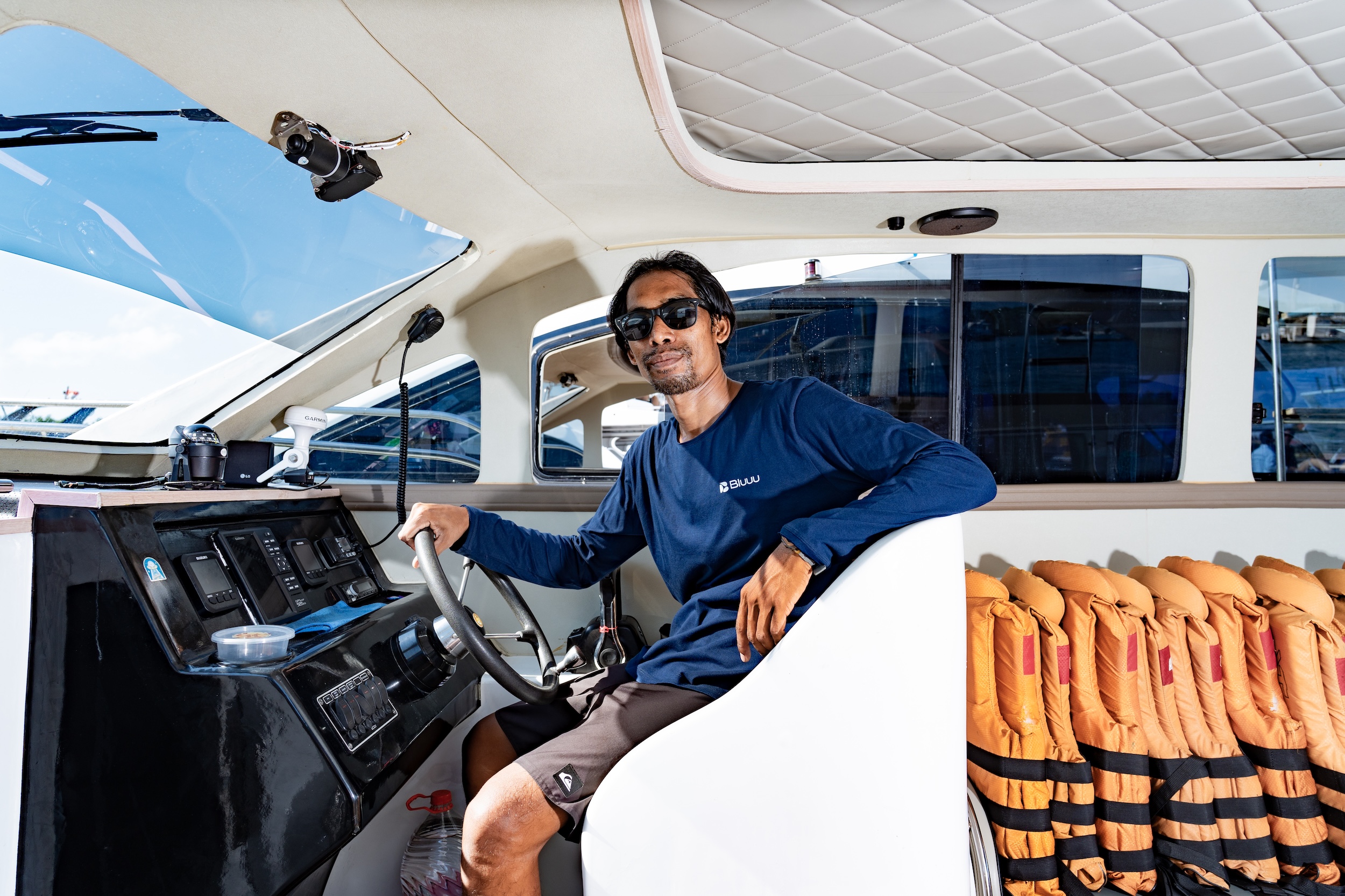 安心航行——我們的船長都持有執照且經驗豐富。 安心航行——我們的船長都持有執照且經驗豐富。