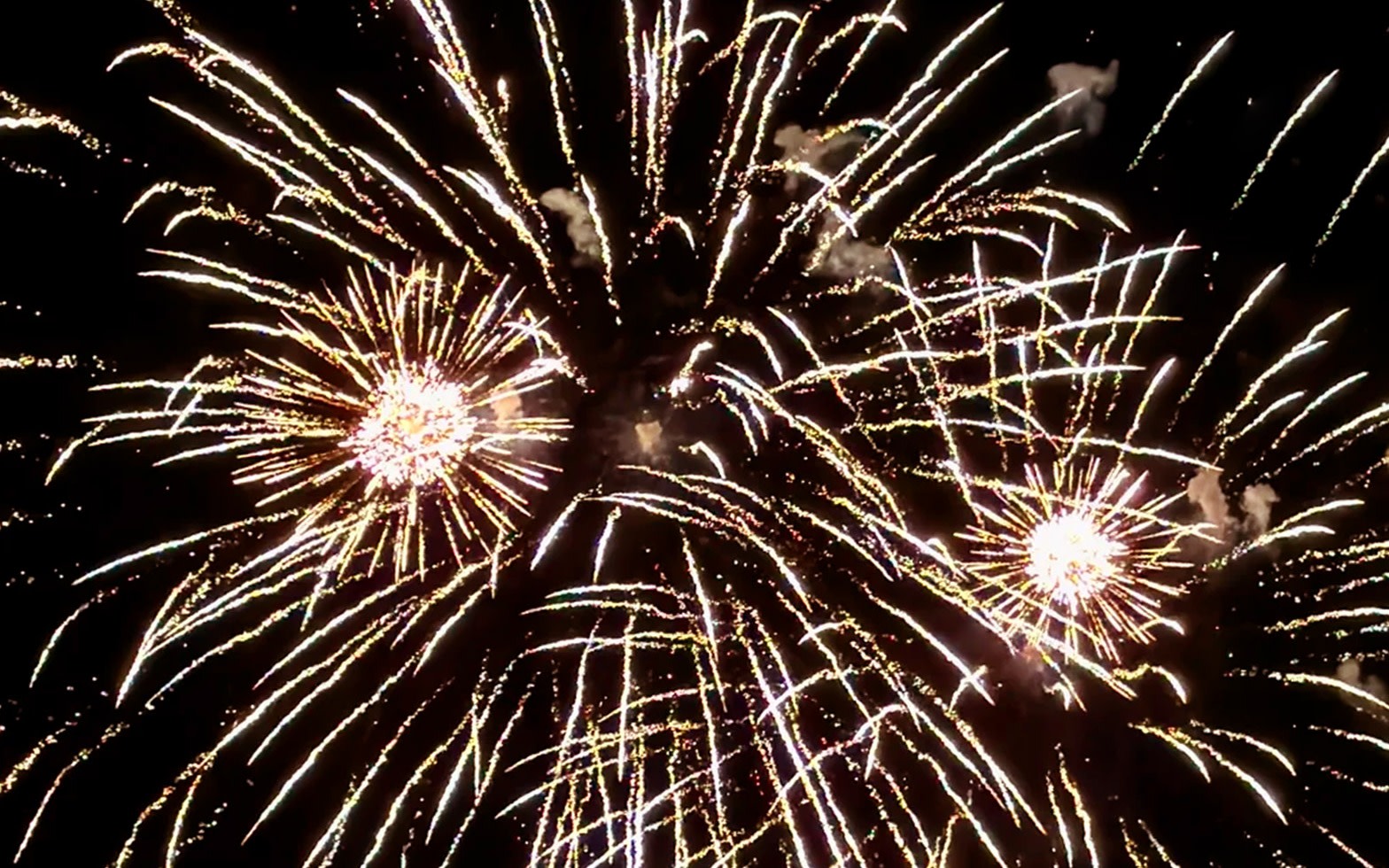 Hokkaido | Lake Toya Fireworks Festival & Showa Shinzan & Lake Hill Farm Day Tour | Departure from Sapporo