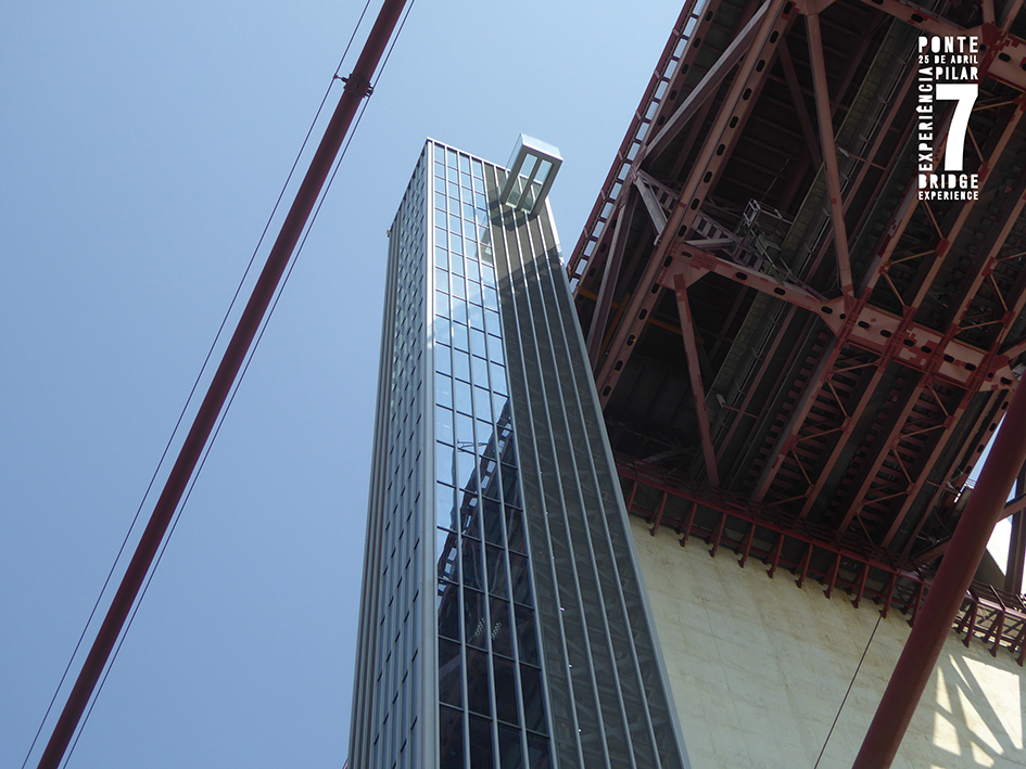 elevator to the top of the Pilar 7 construction