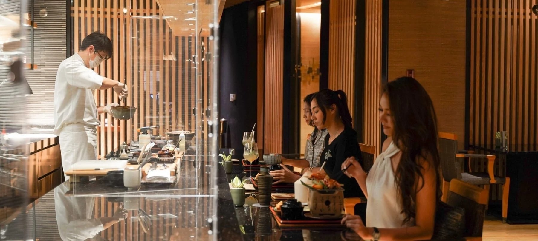 Hashiri at The Athenee Hotel Premium Japanese Cuisine