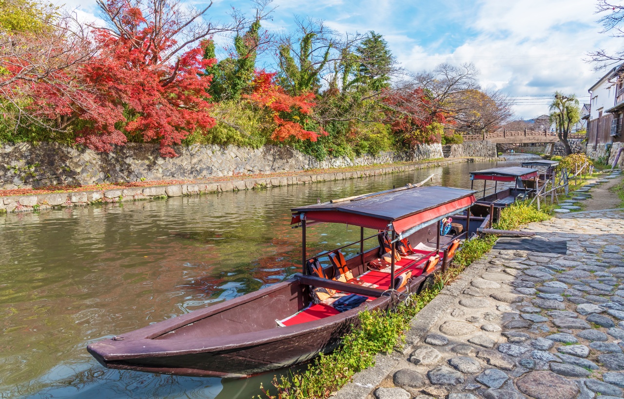 Lake Biwa Observatory, Shirahige Shrine, and Mangetsu-ji Temple Floating Temple Day Trip