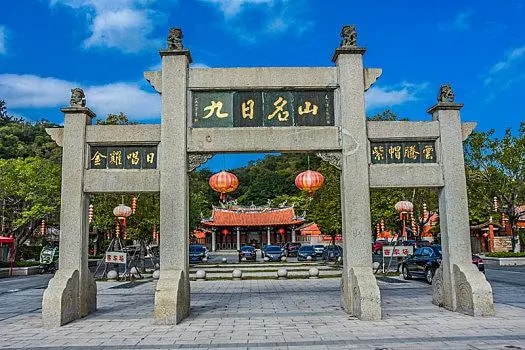 廈門出發泉州海外交通史博物館 九日山 洛陽橋 六勝塔 私人導覽一日遊