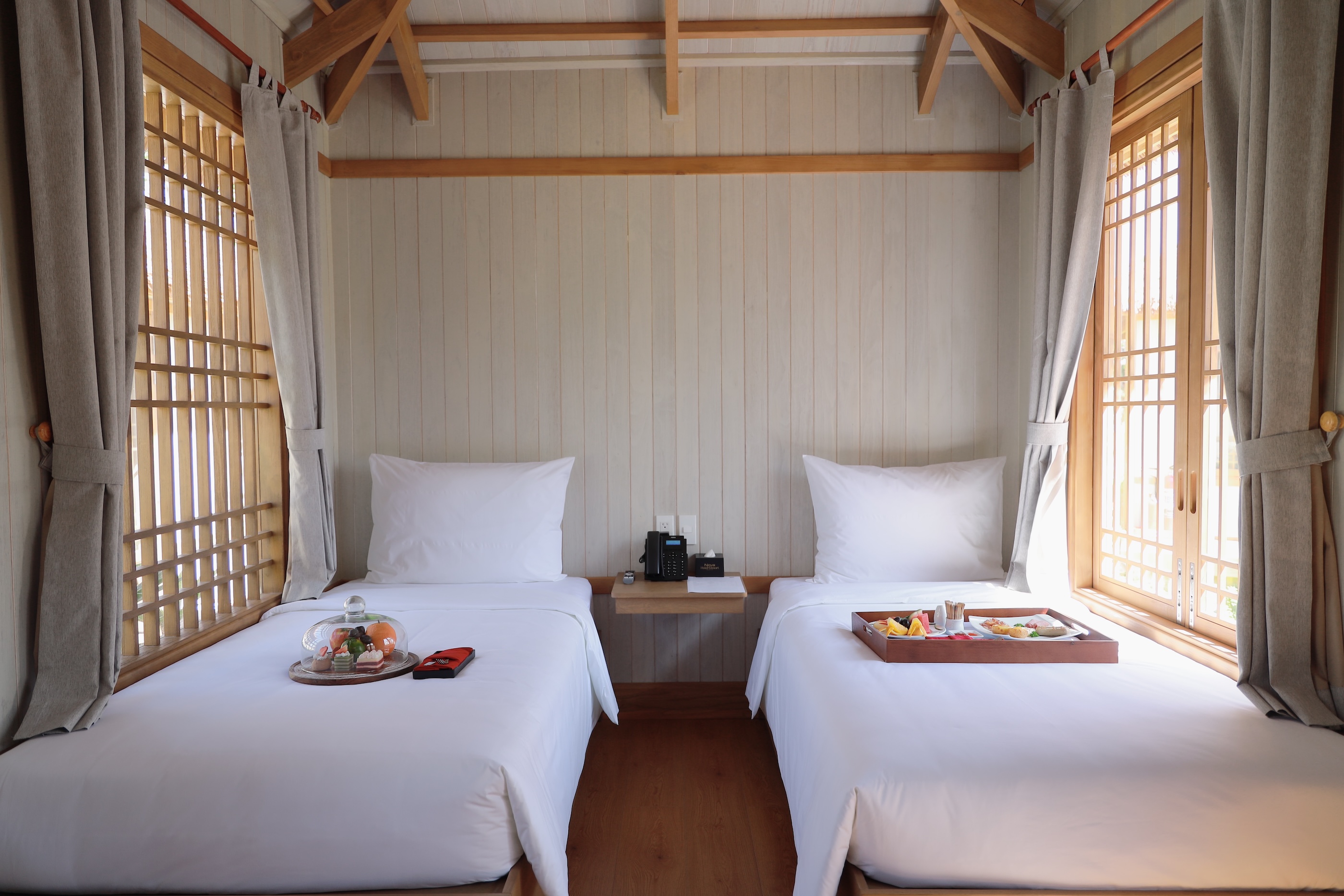 Combo Hotel + Admission to Novadreams Phan Thiet + Transportation