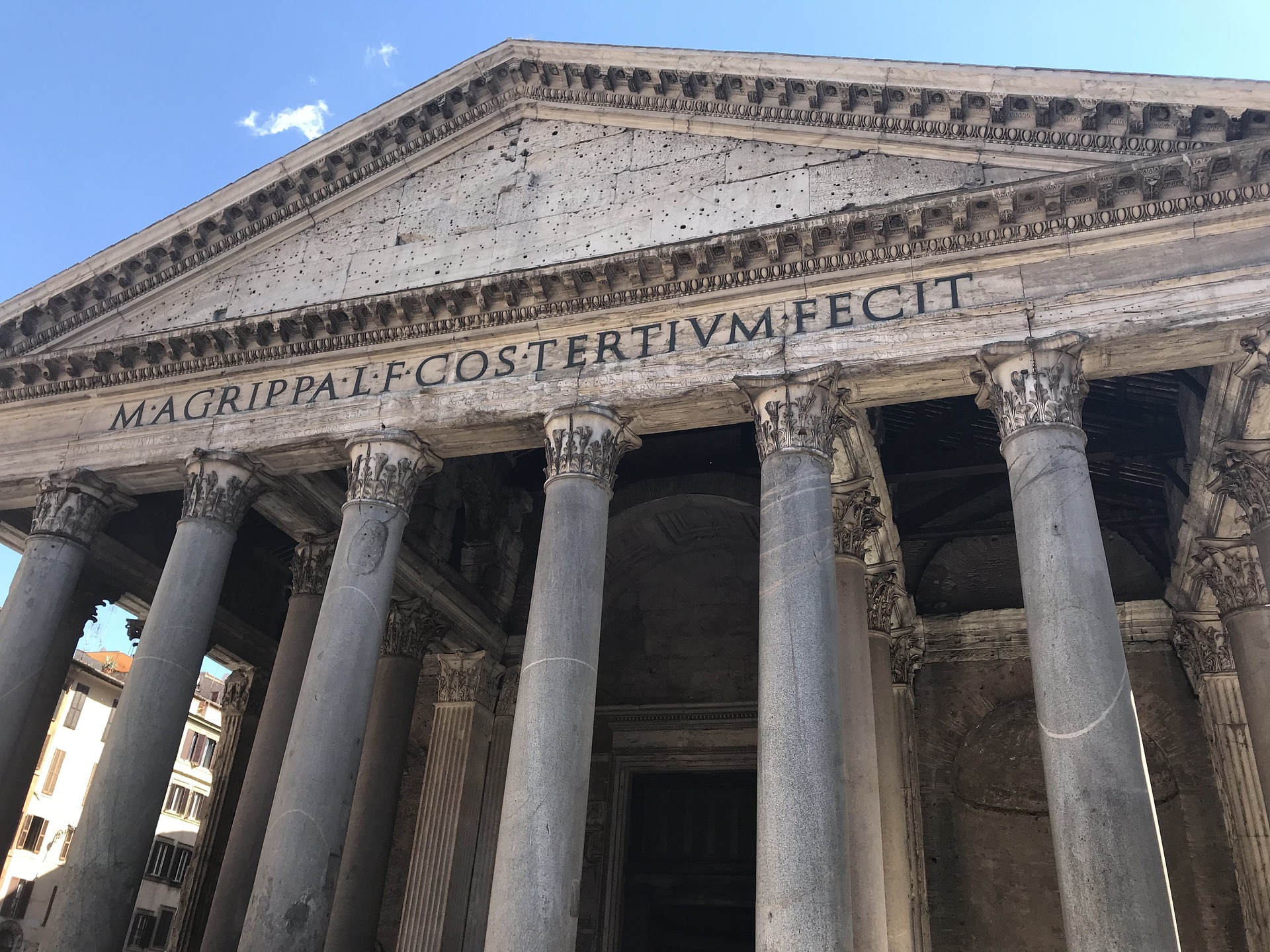 Pantheon Small Group Express Tour in Rome with Skip-The-Line Tickets