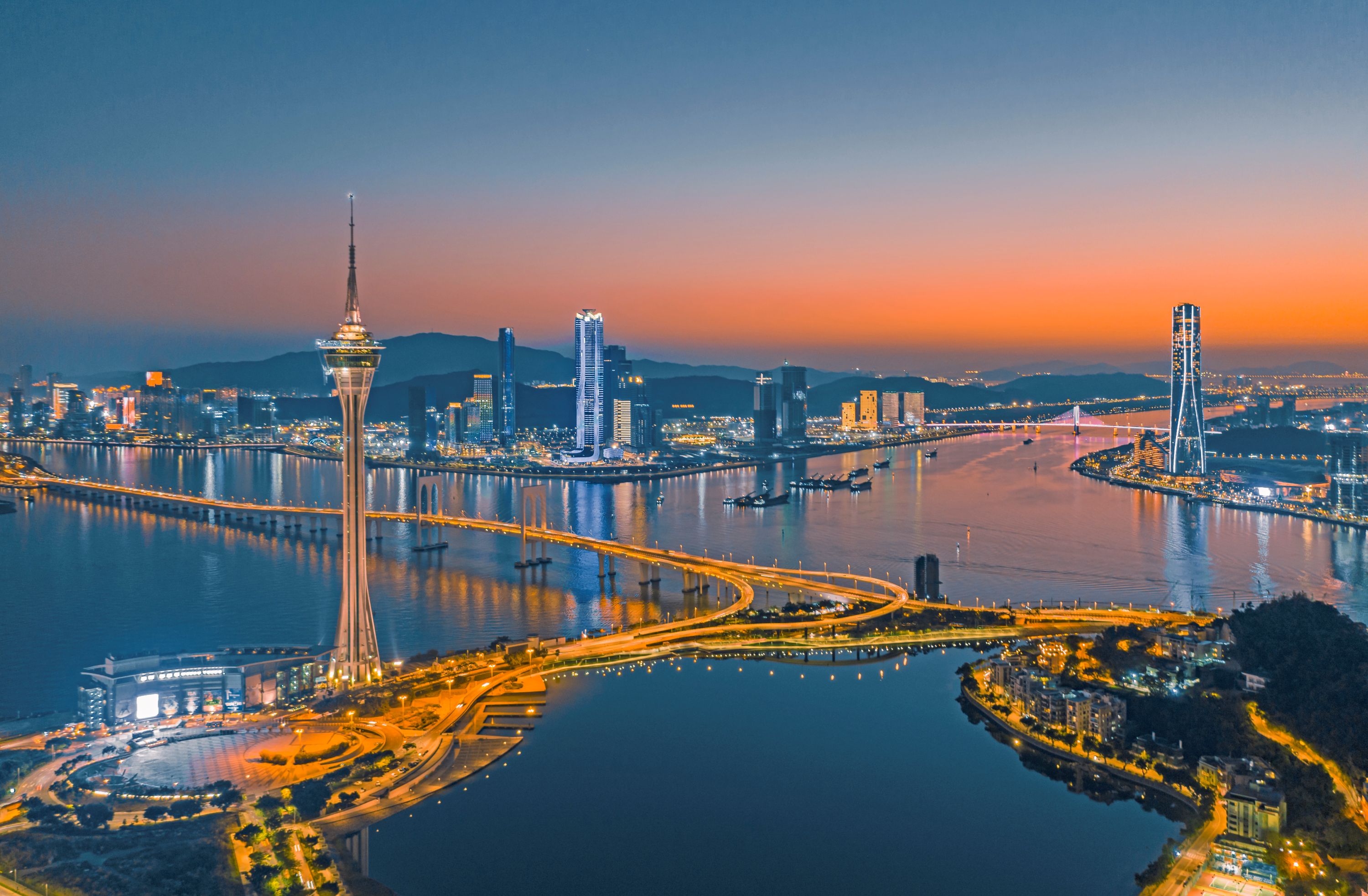 Zhuhai to Macau private transfer