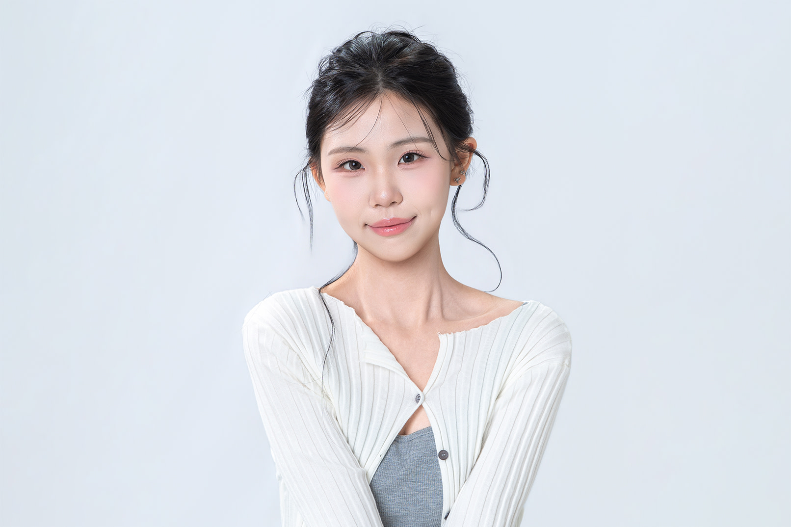 Seoul Seongsu-dong FanDive Studio: K-style ID photo & profile shooting