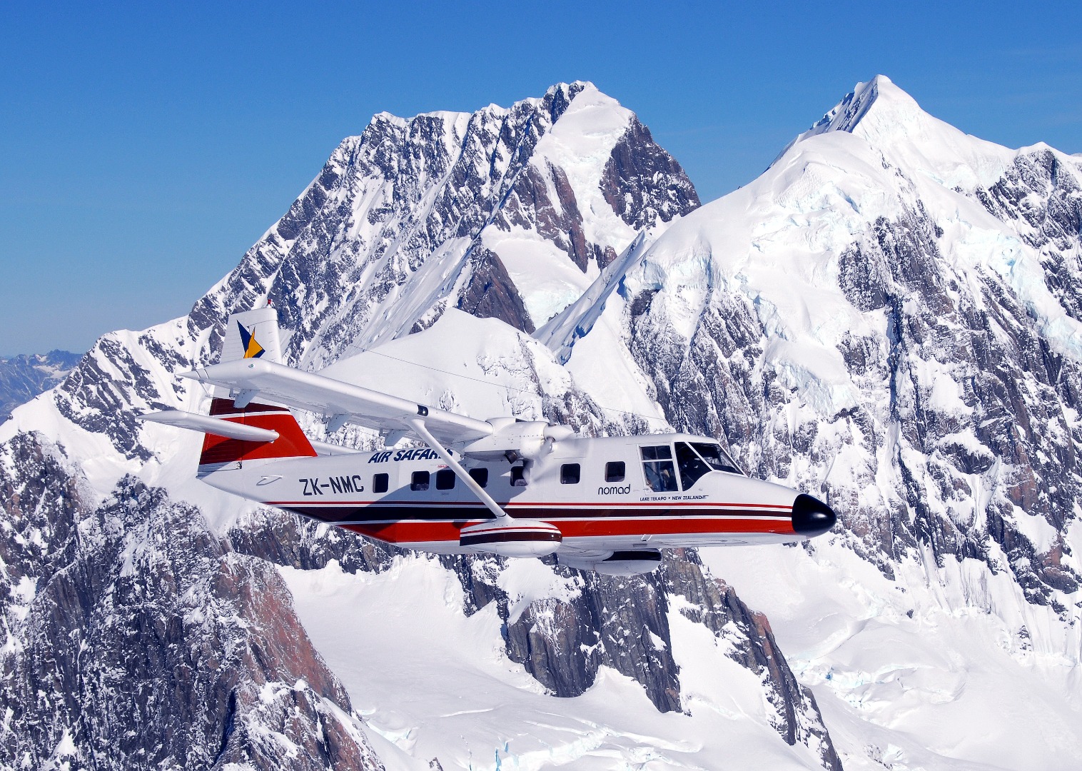 庫克山 & 冰川直升機飛行大穿越之旅（特卡波湖出發）