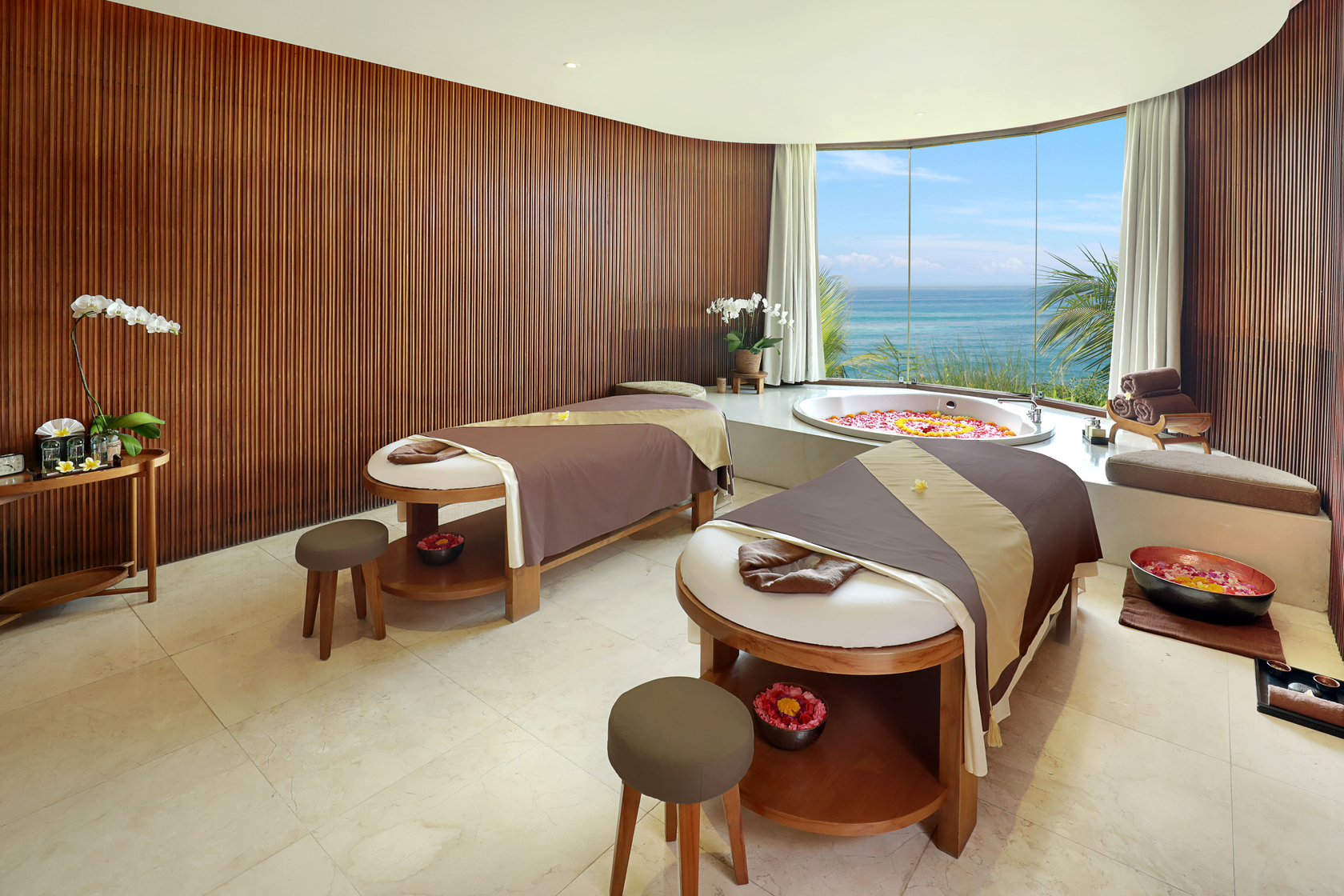 巴厘島坎迪海灘度假村（Candi Beach Resort）的Ocean Spa