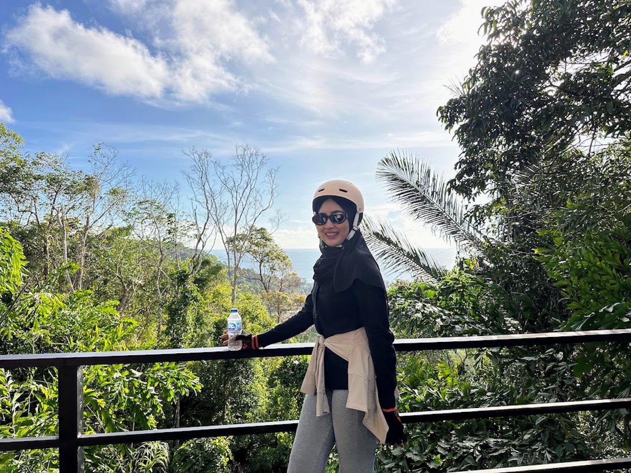 Enjoy the secret Naithon viewpoint offering stunning coastal panoramas