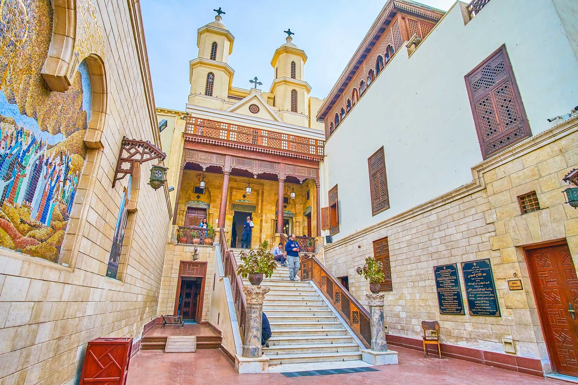 Cairo Citadel, Hanging Church and Khan El-Khalilli Private Day Tour 